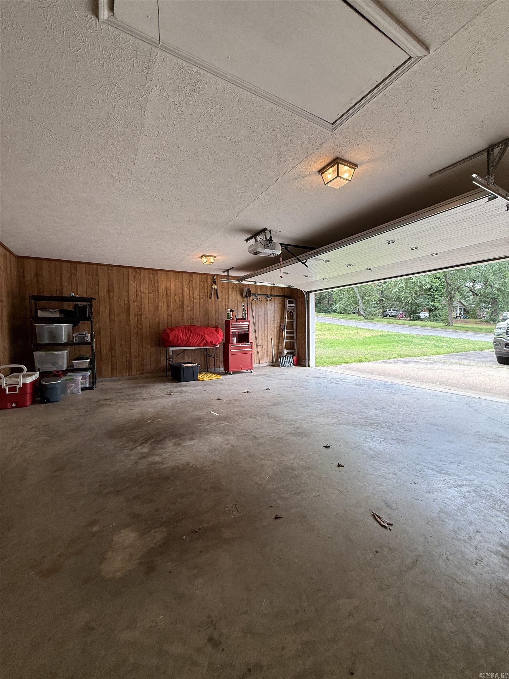 110 Chippewa Property Photo 39