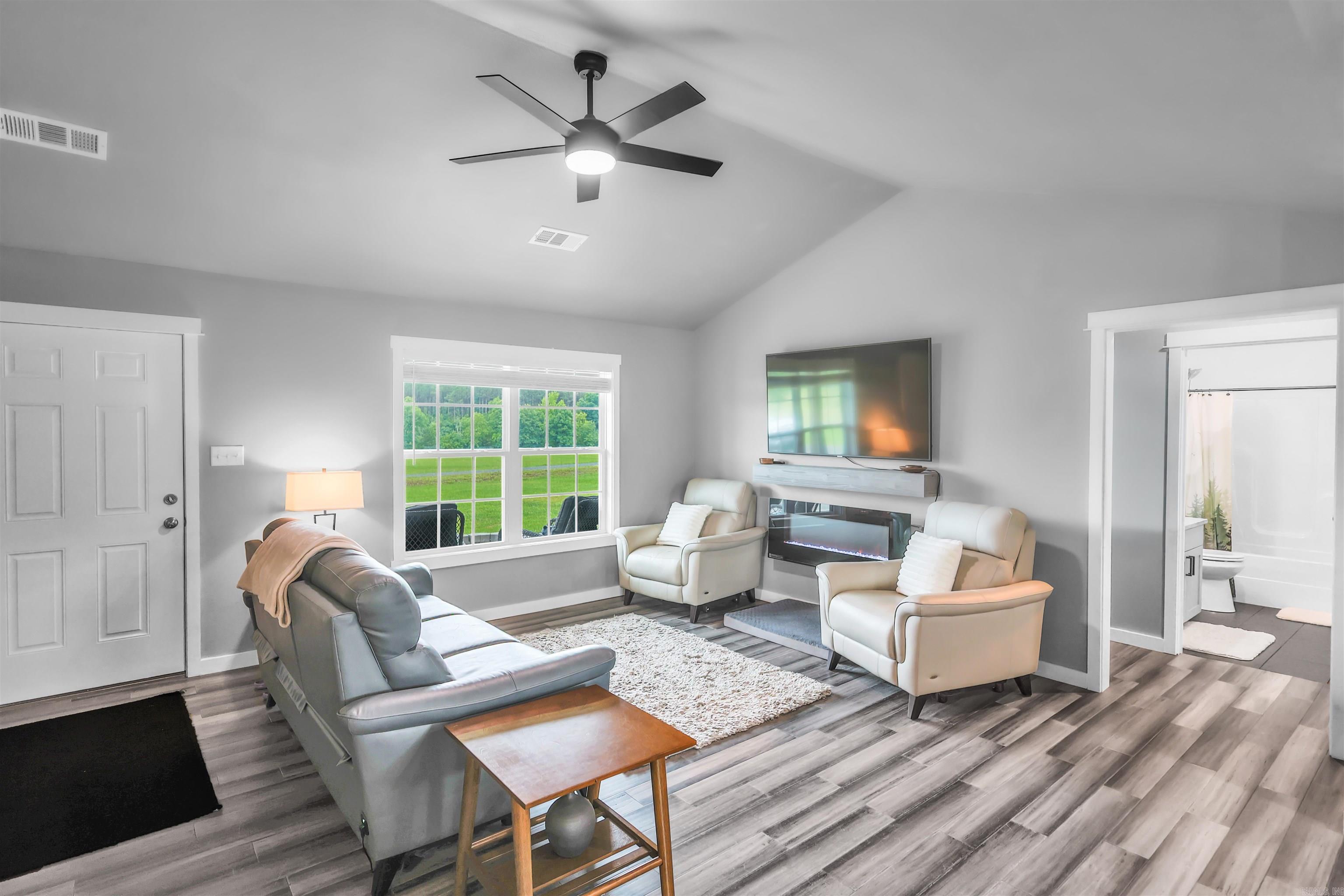 92 Reva's Way Property Photo 10
