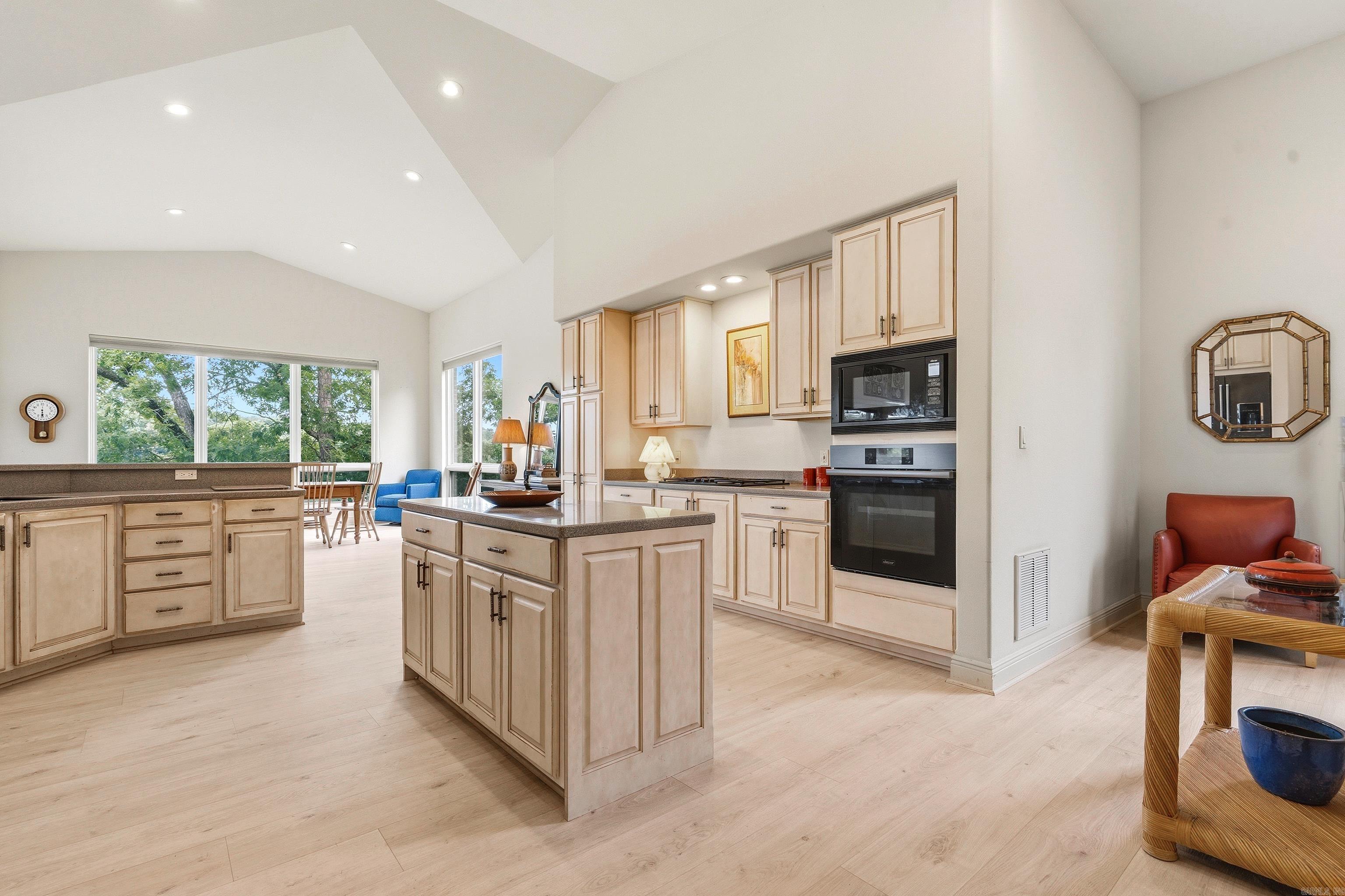 7 Trapo Property Photo 41