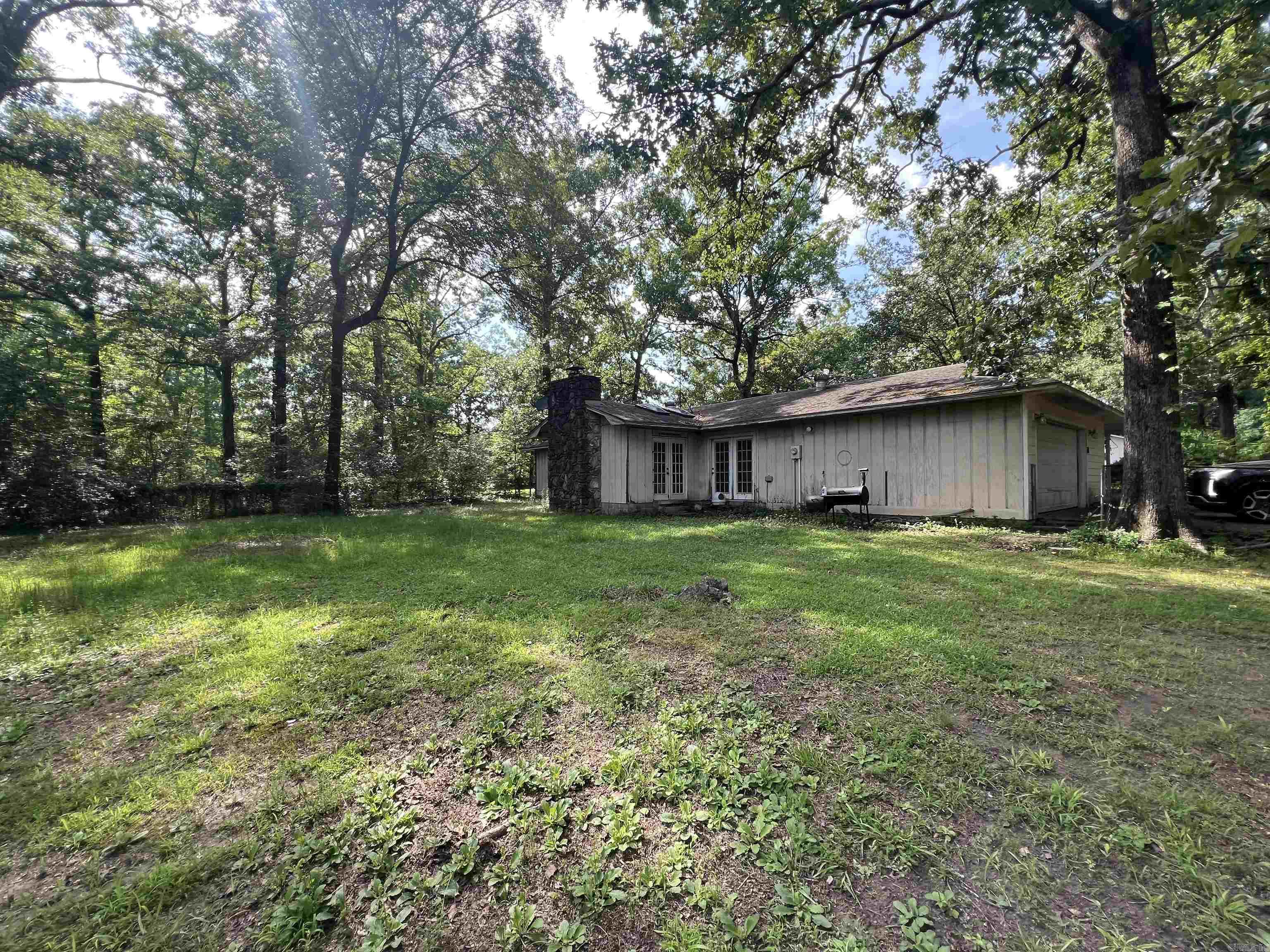 235 Oaklawn Circle Property Photo 2