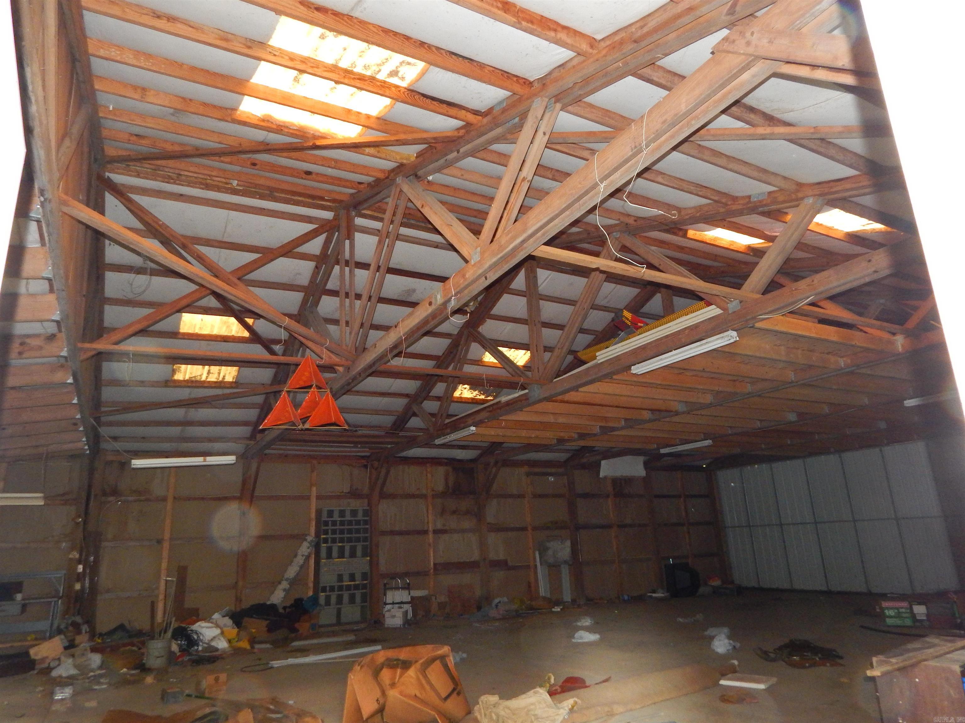 910 Cooterneck Road Property Photo 8