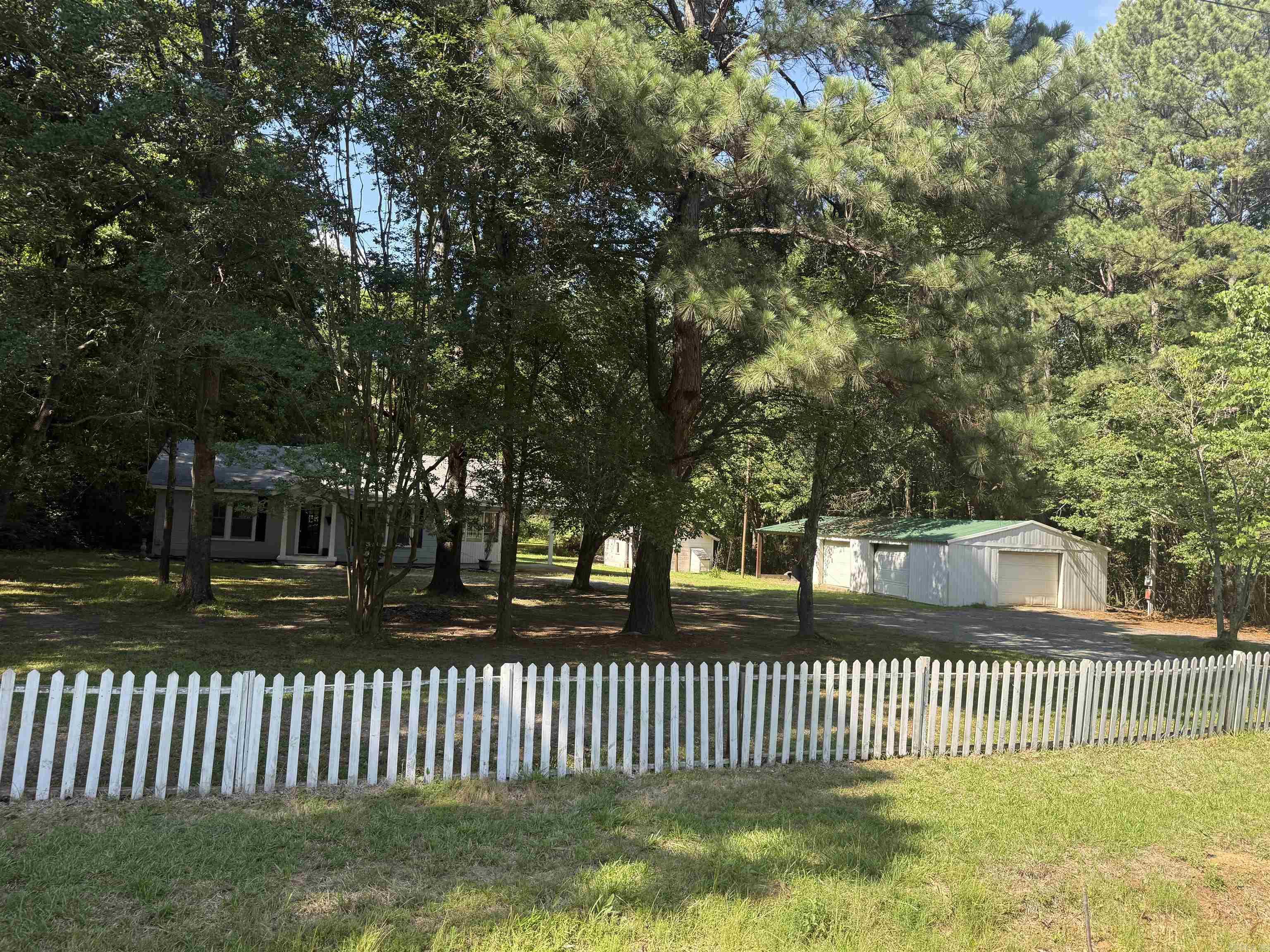 8535 Sulphur Springs Property Photo 1