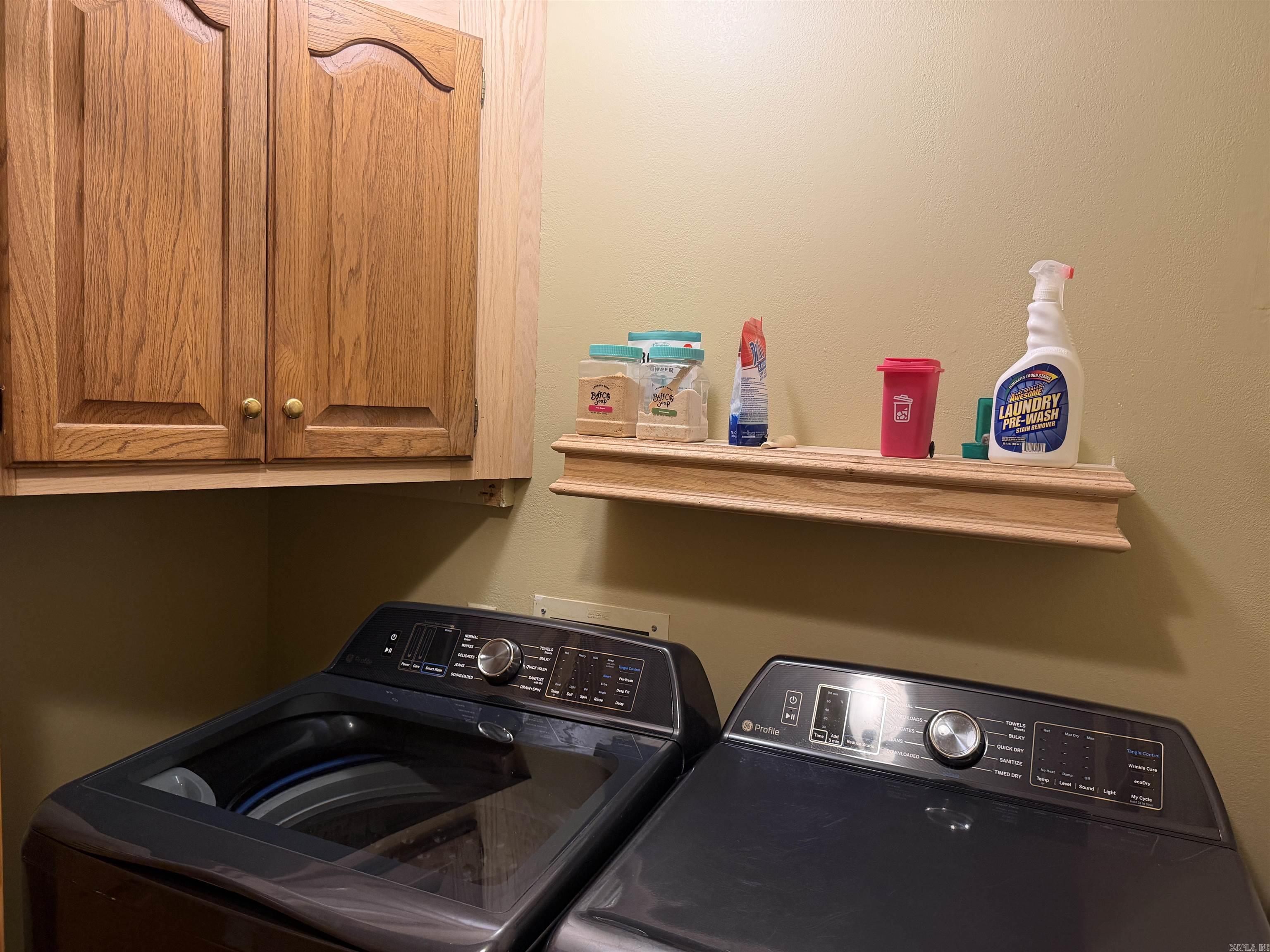 9421 Jimbert Drive Property Photo 15