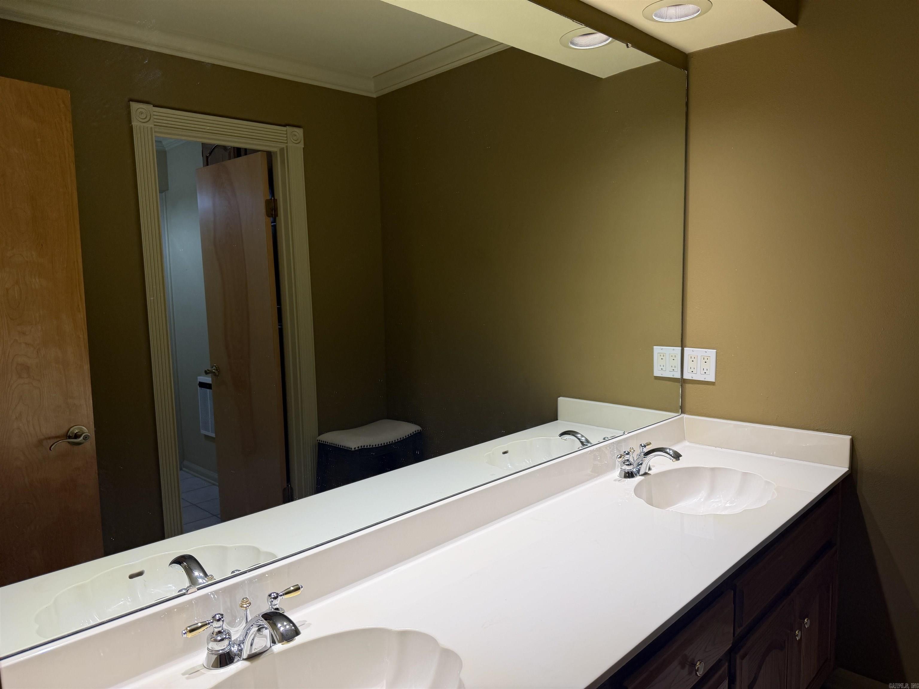 9421 Jimbert Drive Property Photo 25