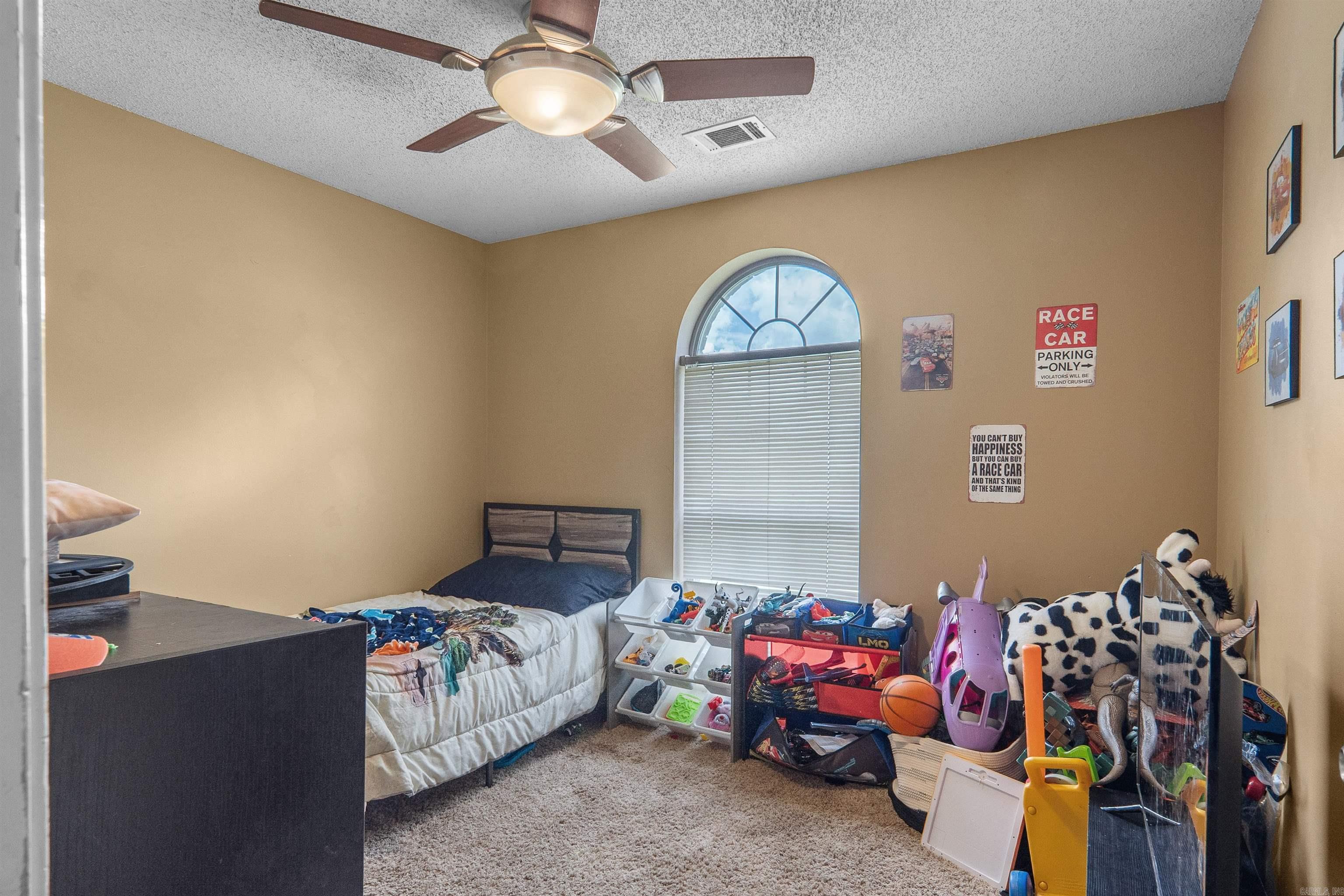 20 Violet Cove Property Photo 23