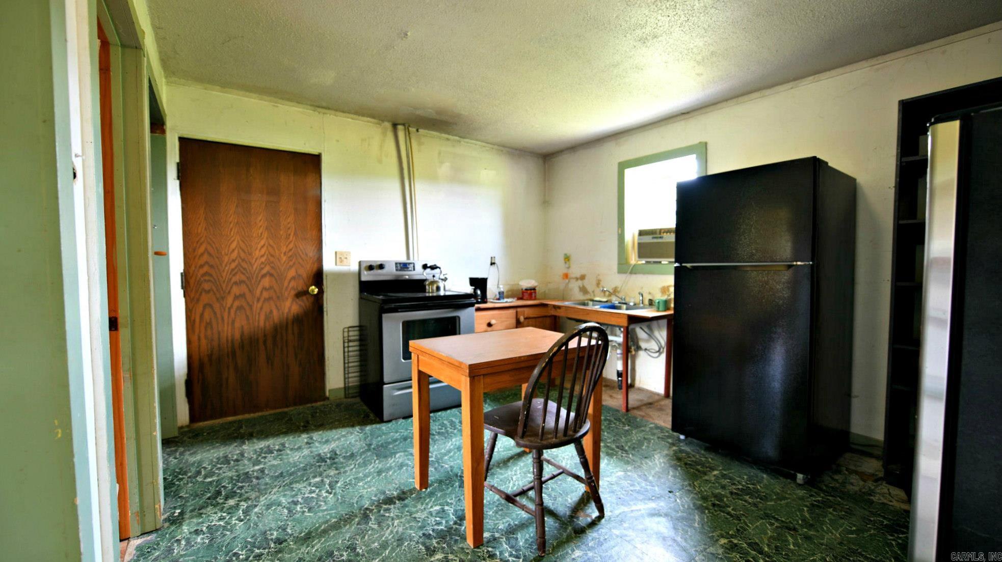 281 Polk Road 24 Property Photo 5