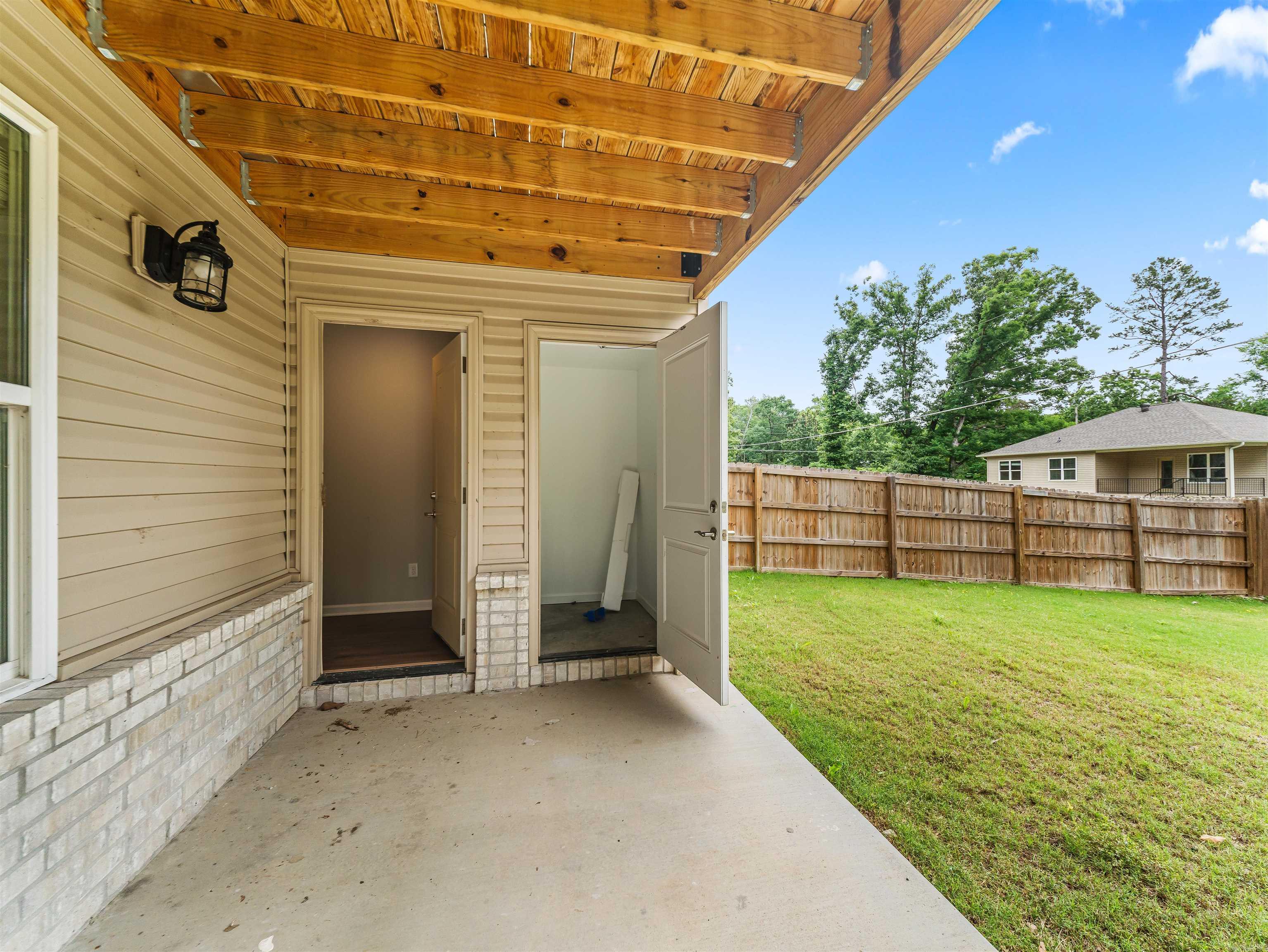 105 & 109 Pocola Property Photo 47