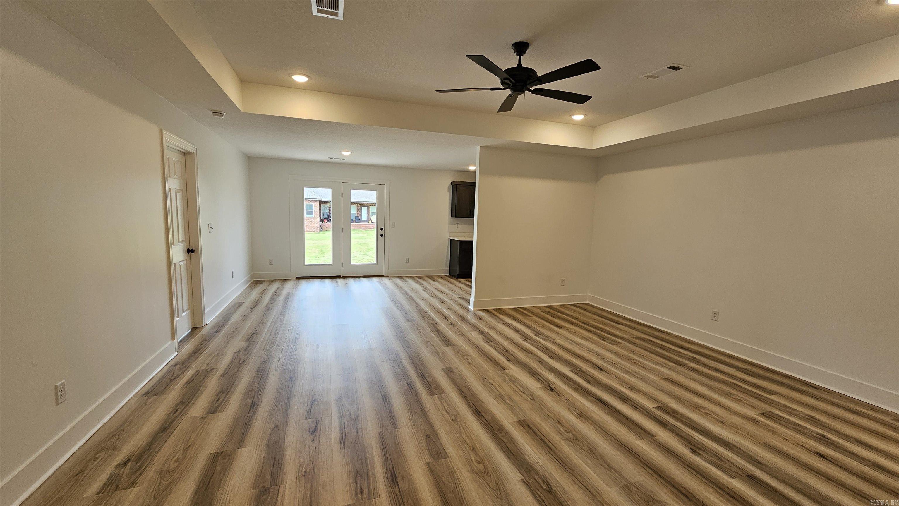 2304 S 19th Street Property Photo 3
