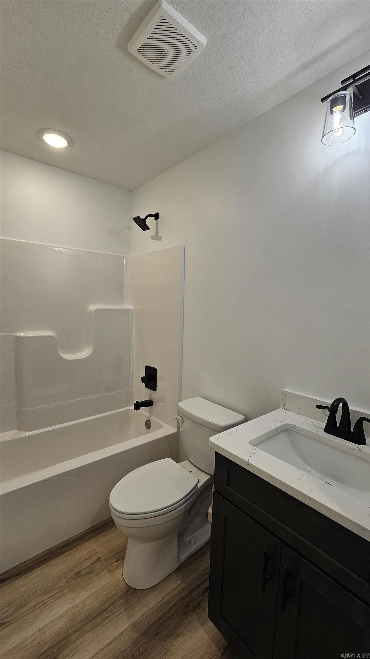 2304 S 19th Street Property Photo 22