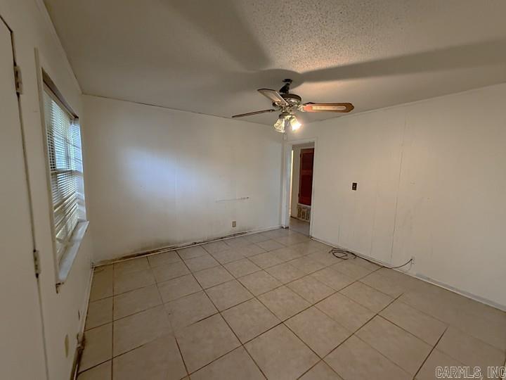 3914 King Richard Road Property Photo 6