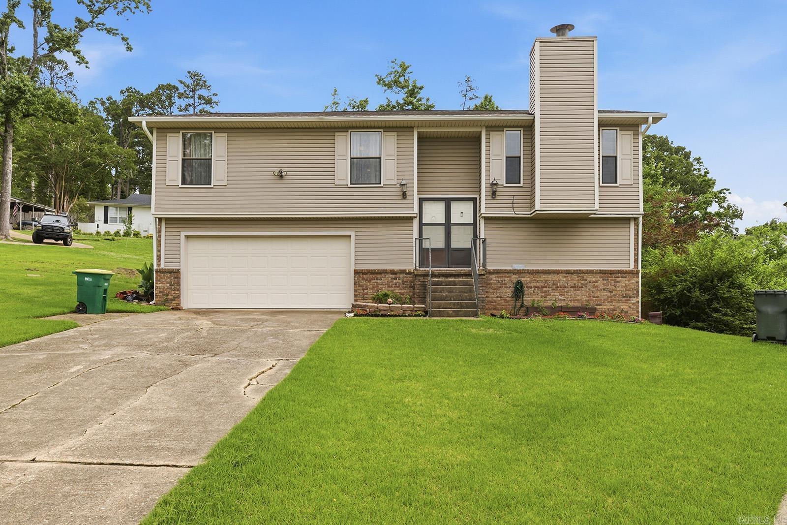 15 Red Maple Court Property Photo 1