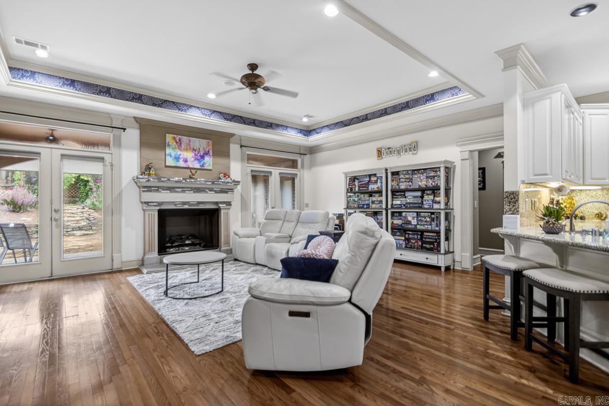 35 Courtside Place Property Photo 7