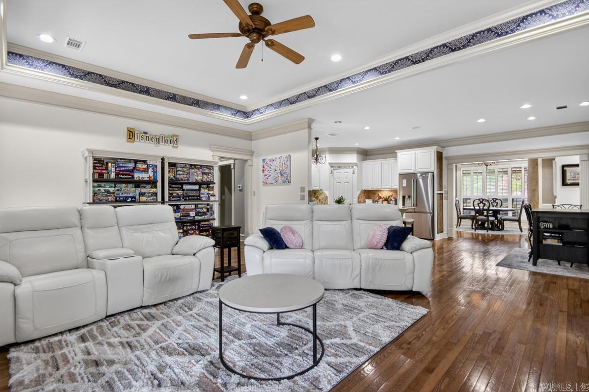 35 Courtside Place Property Photo 10