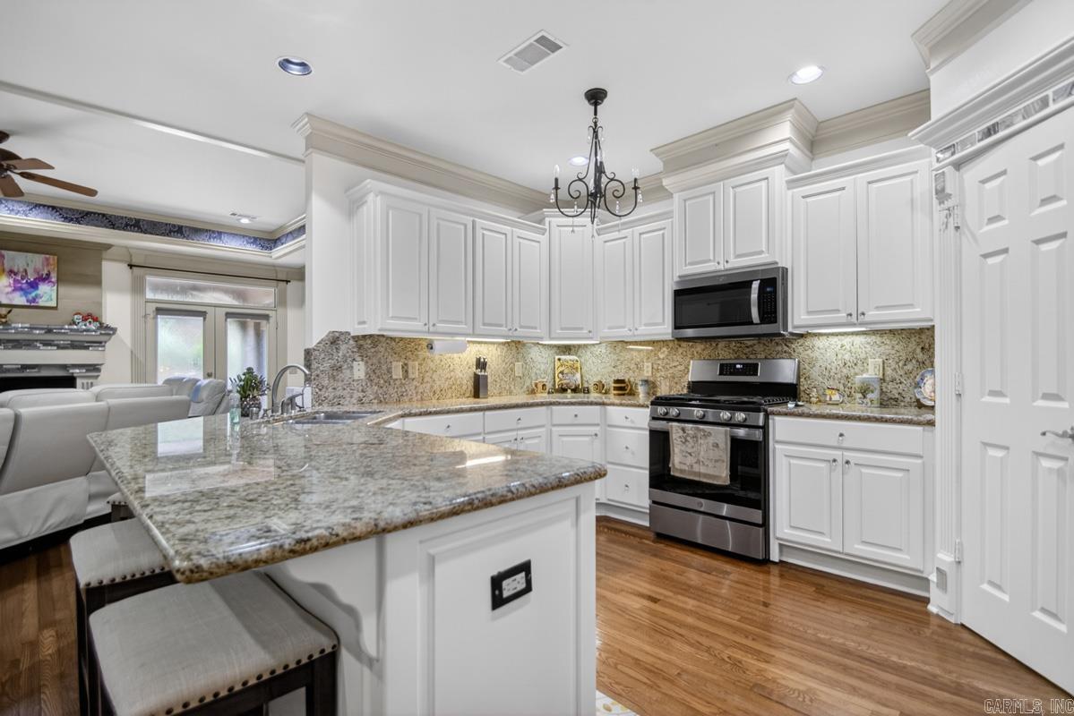 35 Courtside Place Property Photo 11