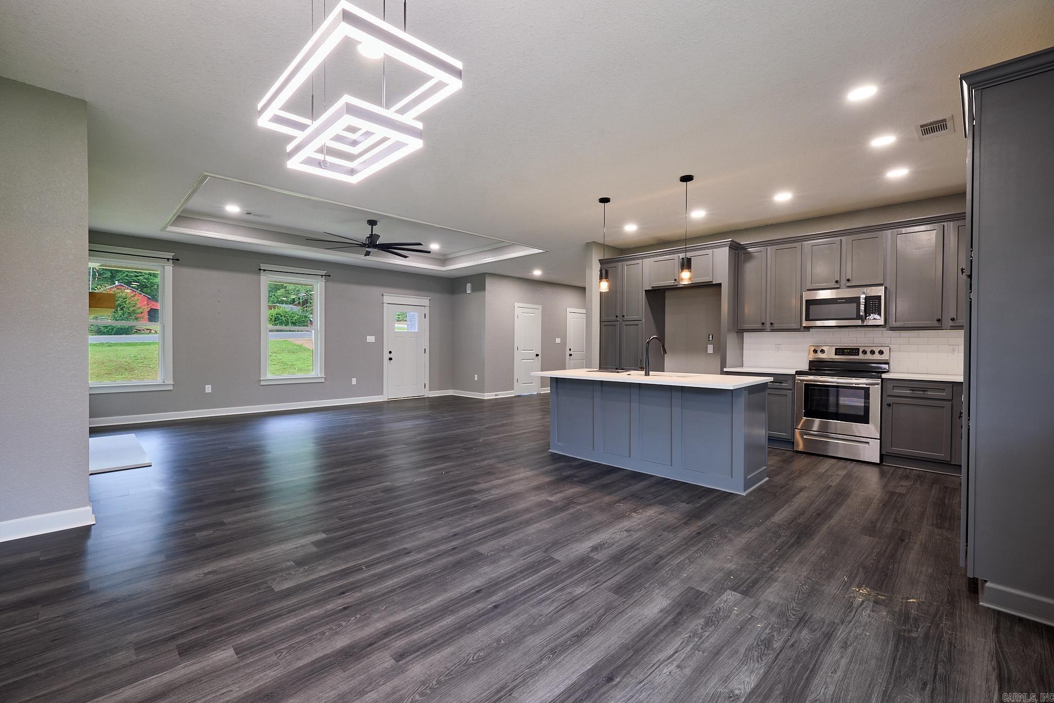 12915 Styles Rd Property Photo 8