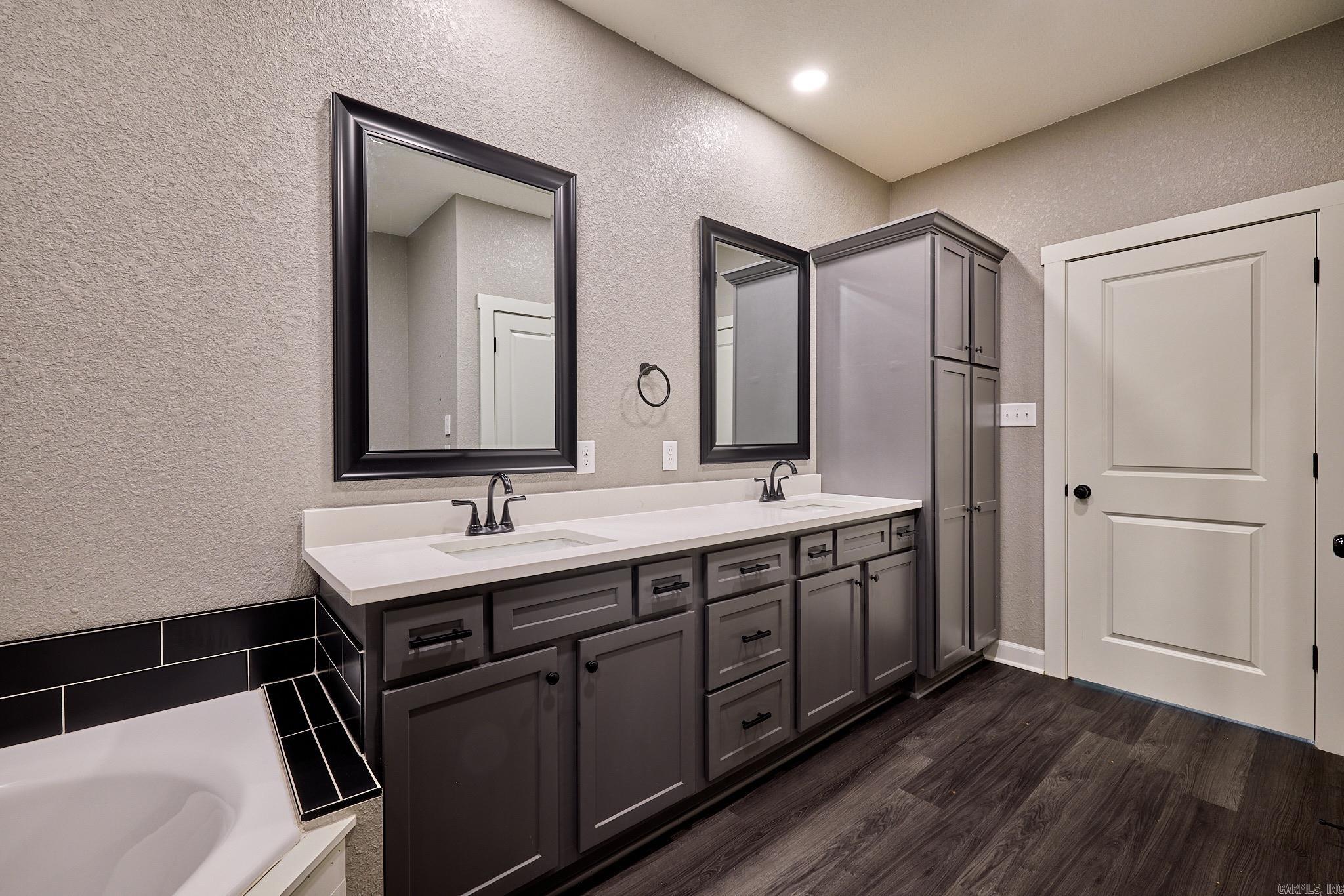 12915 Styles Rd Property Photo 15