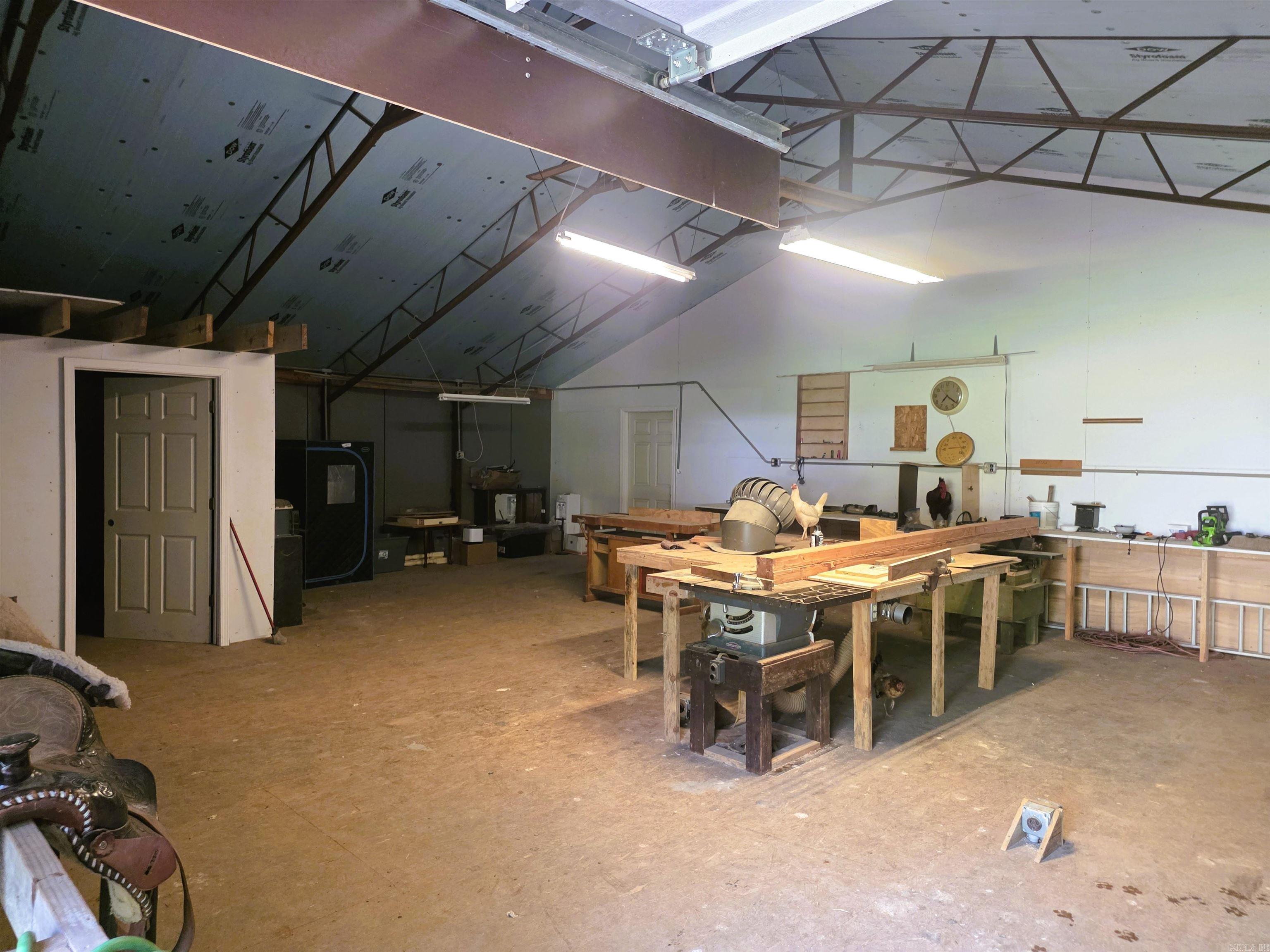 137 Goldsmith Lane Property Photo 10