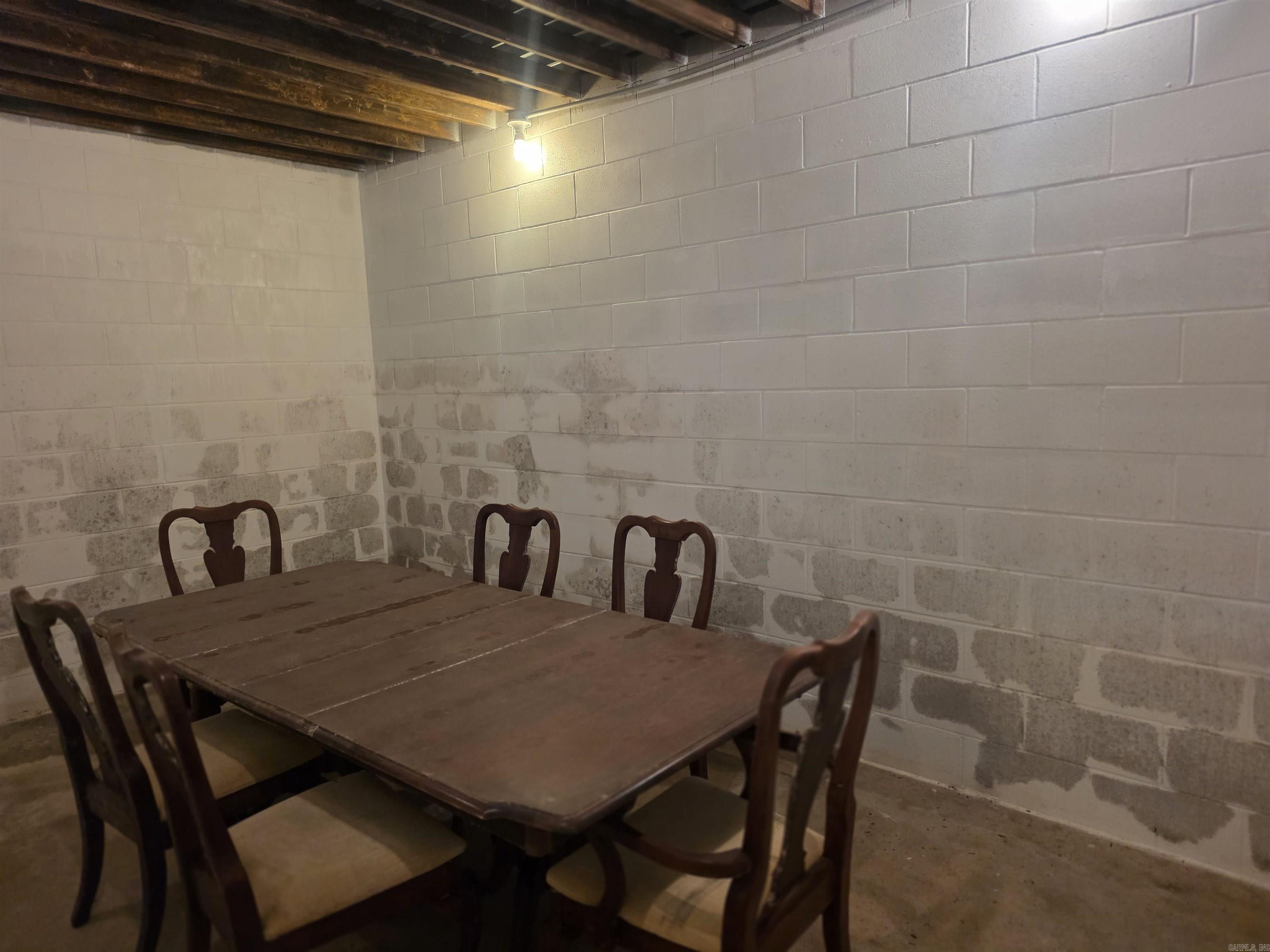 137 Goldsmith Lane Property Photo 17