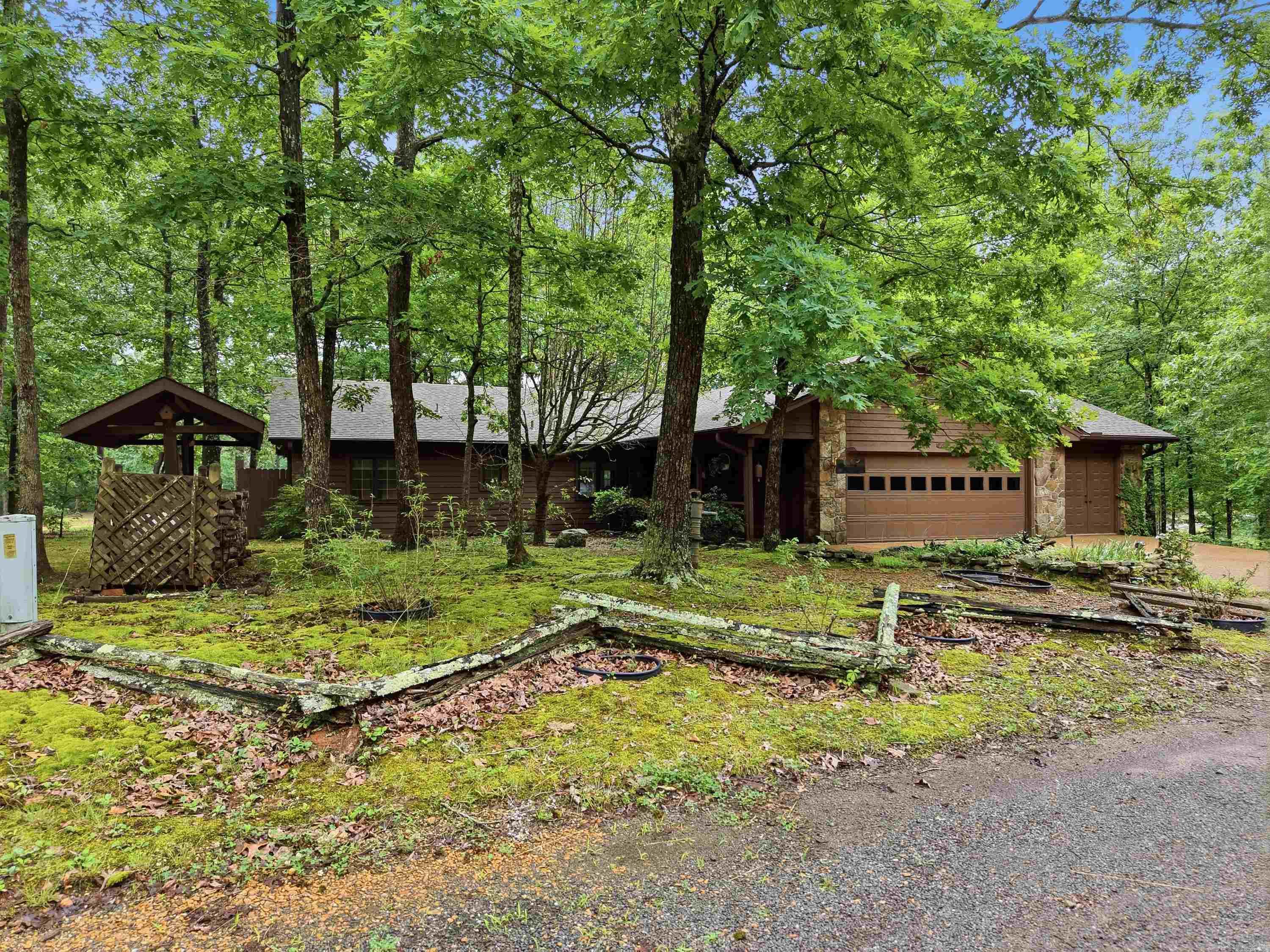 201 E Blue Ridge Terrace Property Photo 6