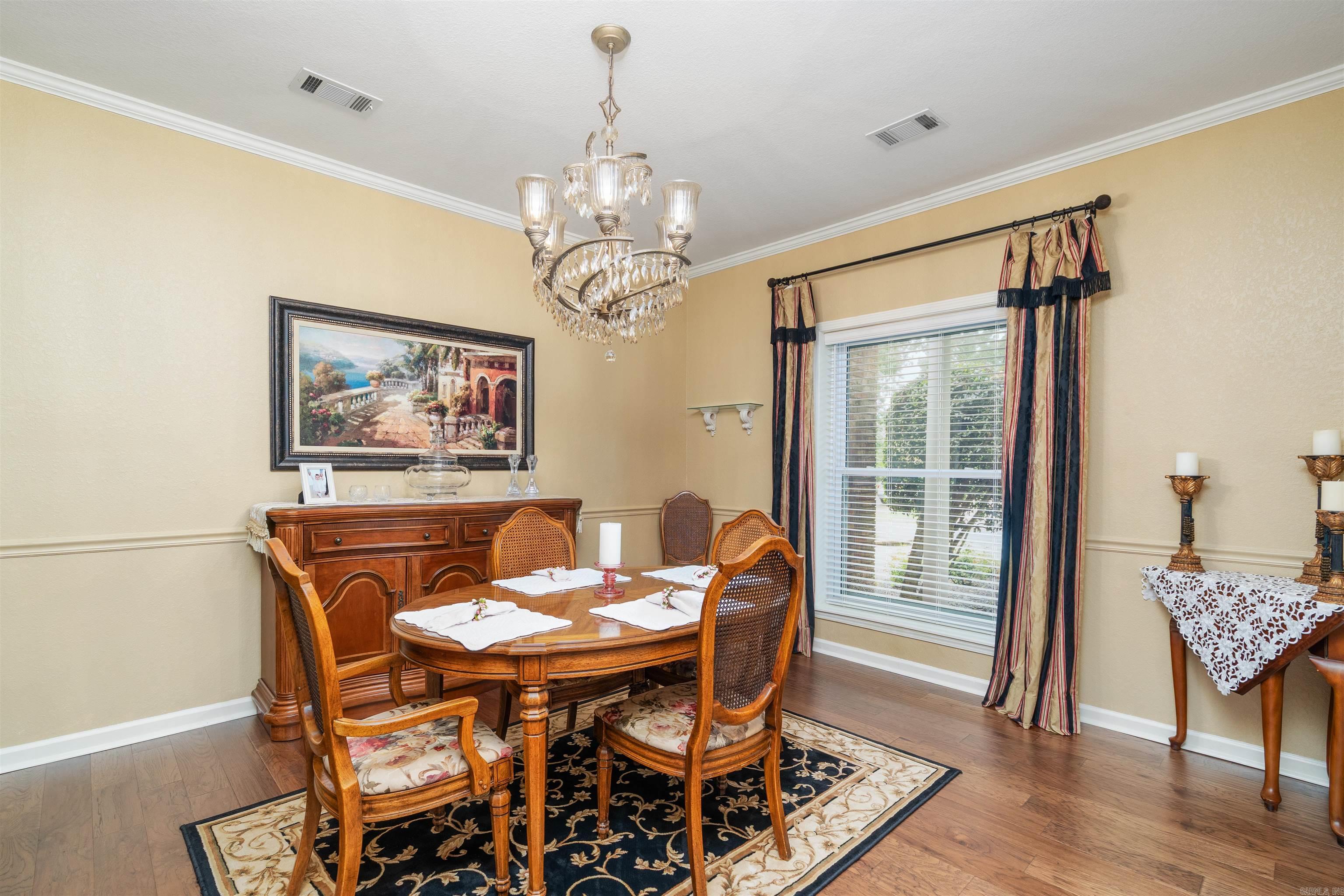 109 Alexwood Property Photo 6