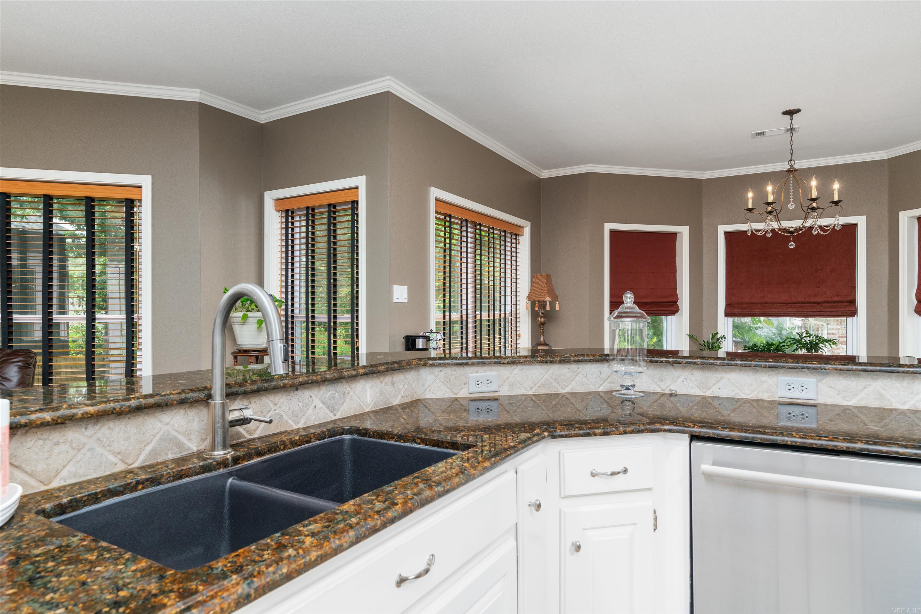 109 Alexwood Property Photo 15
