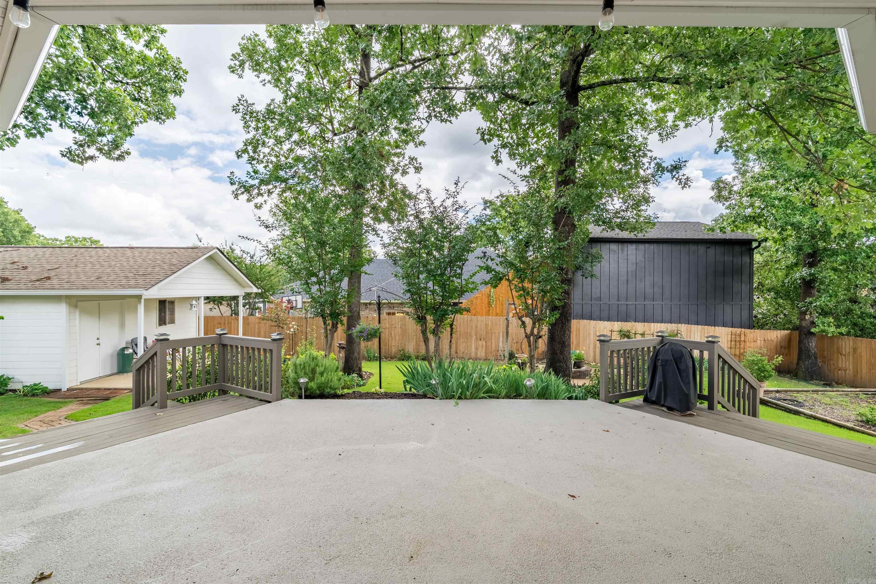 109 Alexwood Property Photo 31