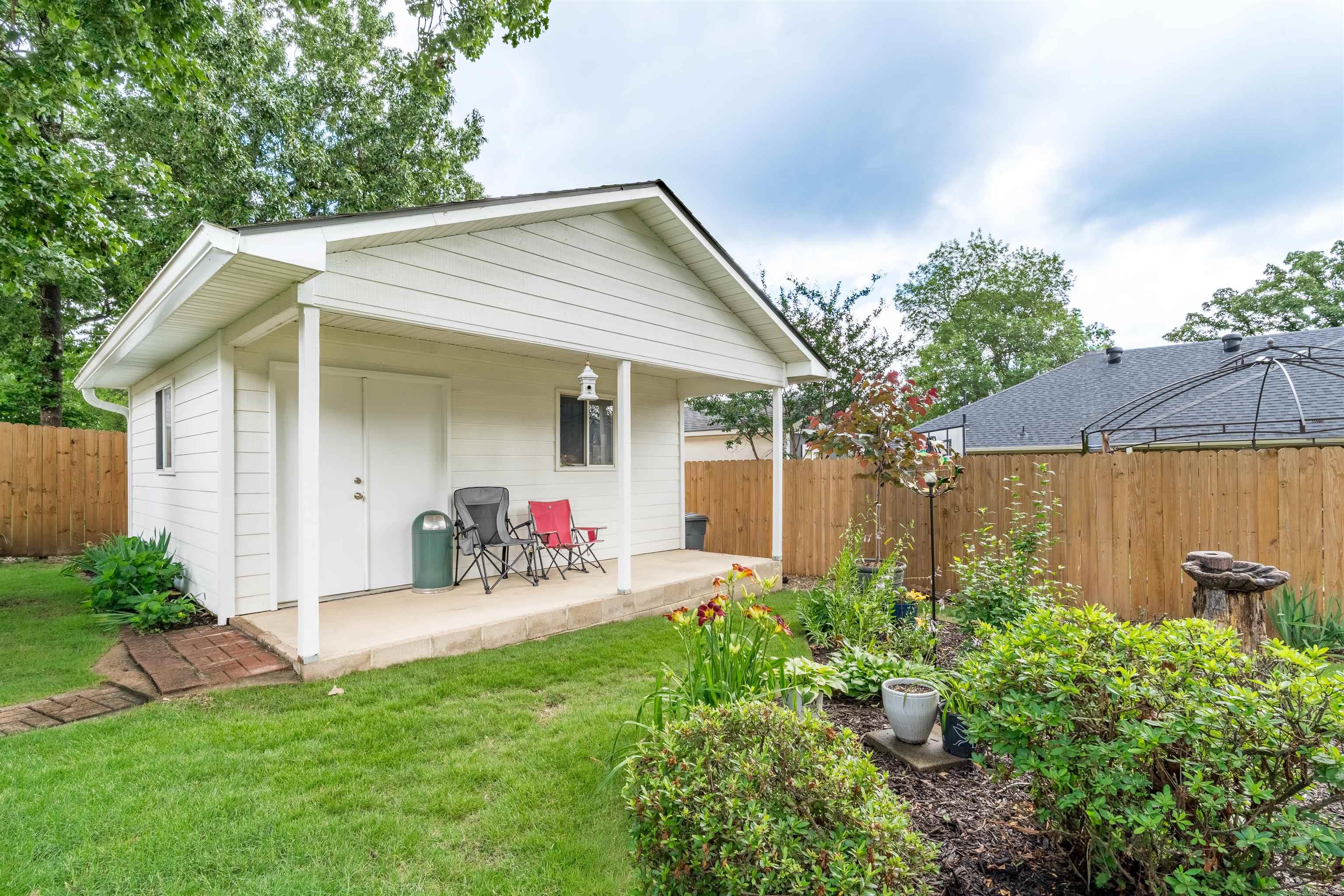 109 Alexwood Property Photo 35