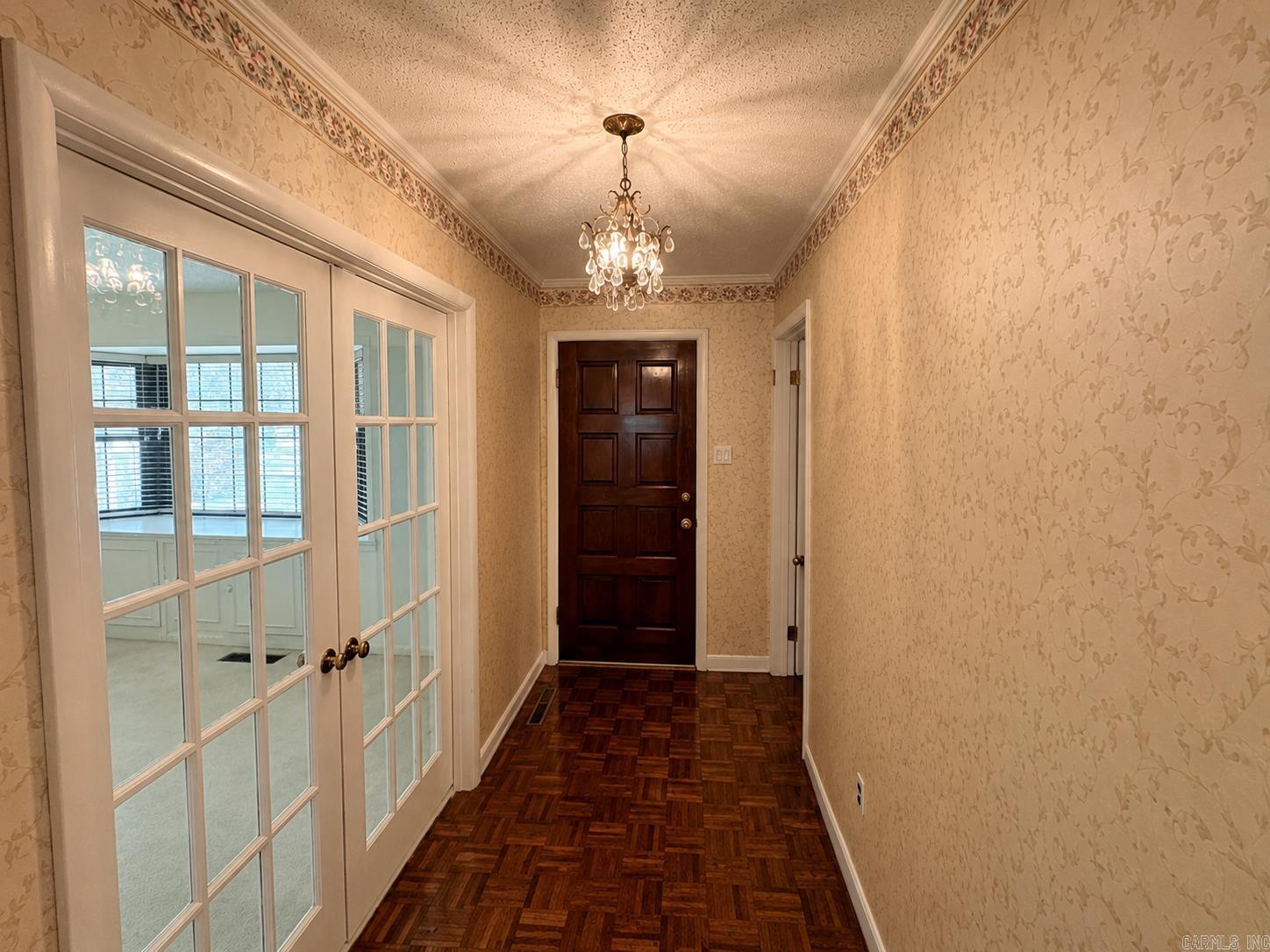 525 Central Landing Blvd Property Photo 2
