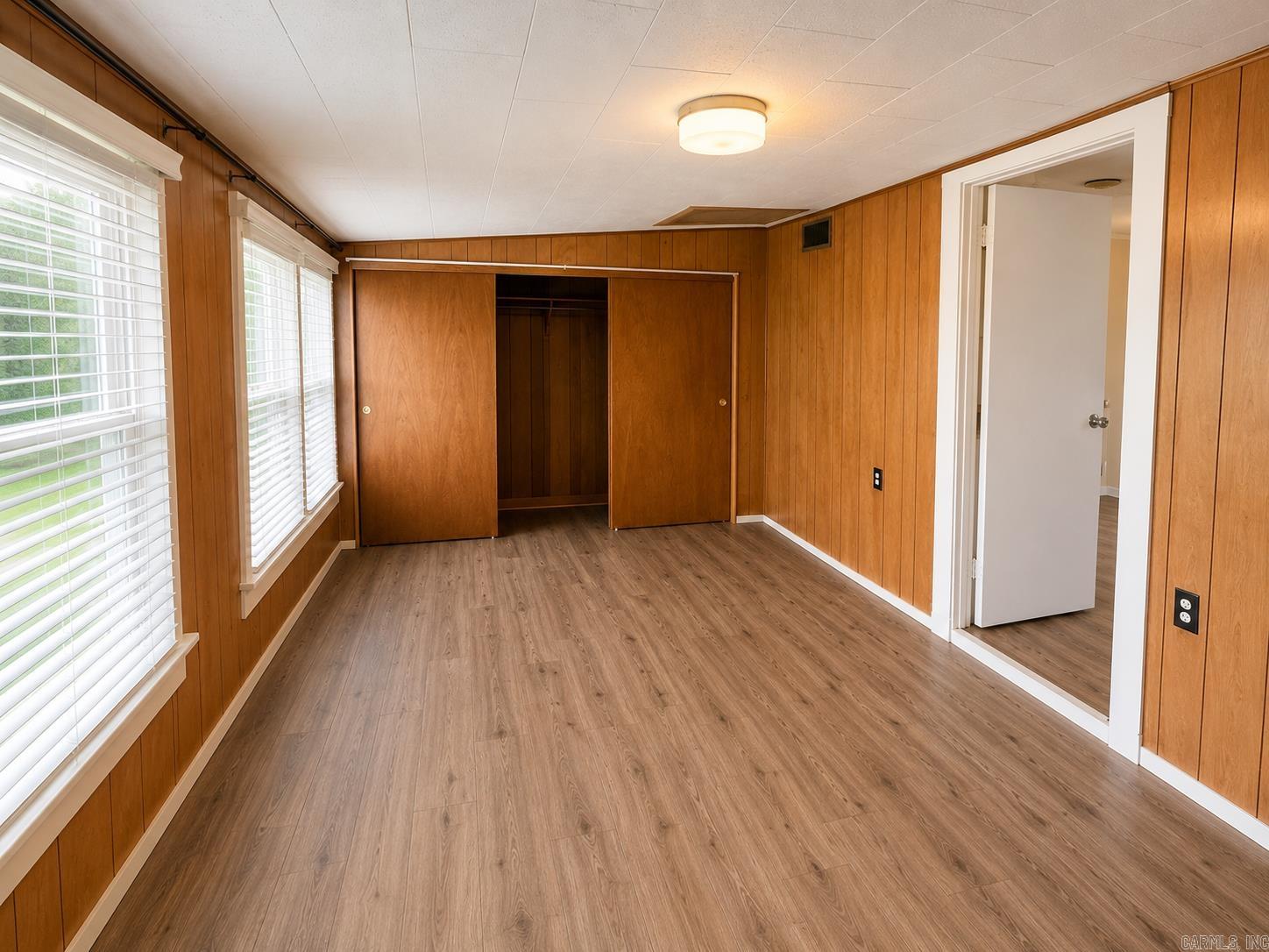 525 Central Landing Blvd Property Photo 26