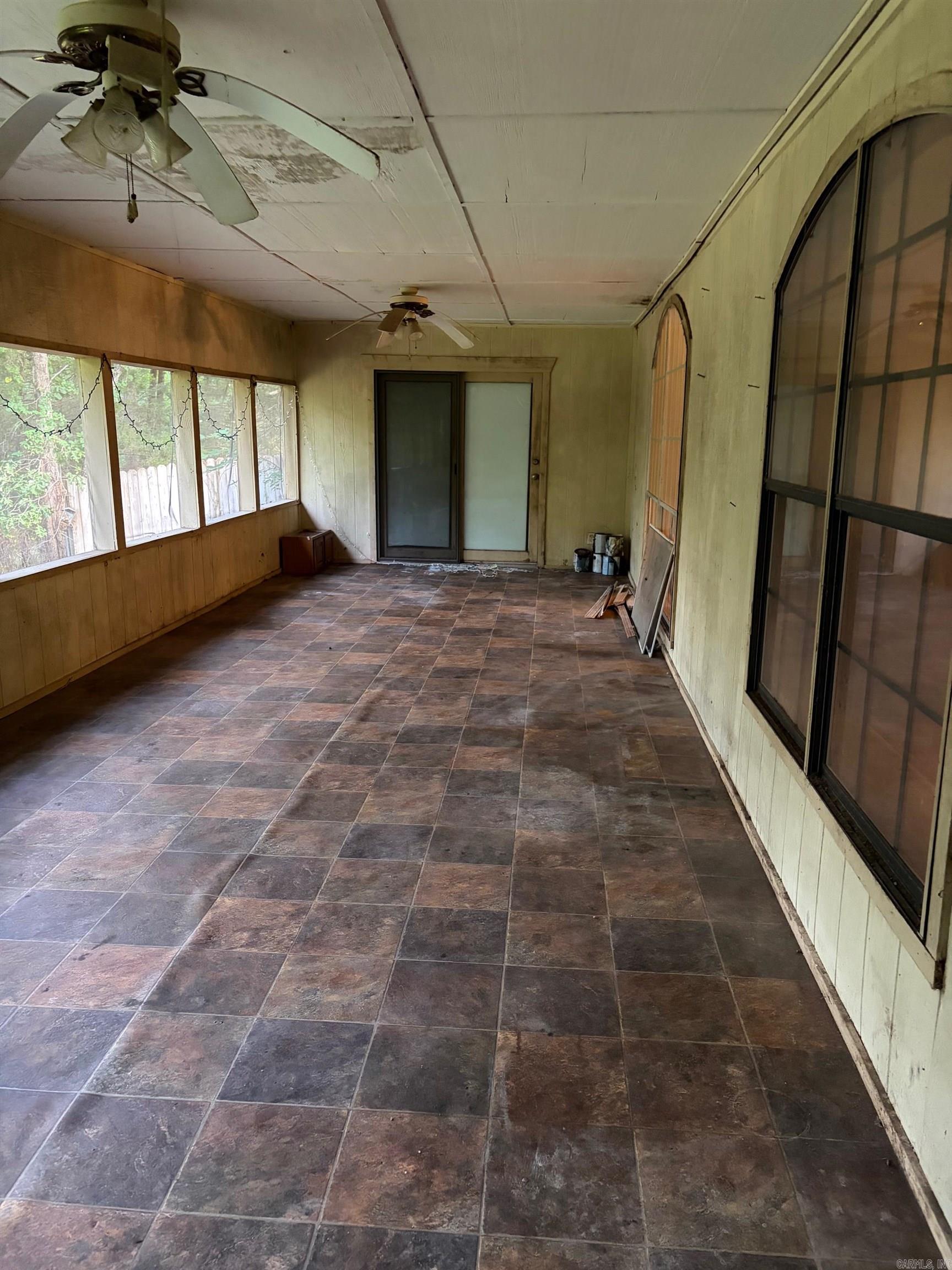 100 Kendall Drive Drive Property Photo 23