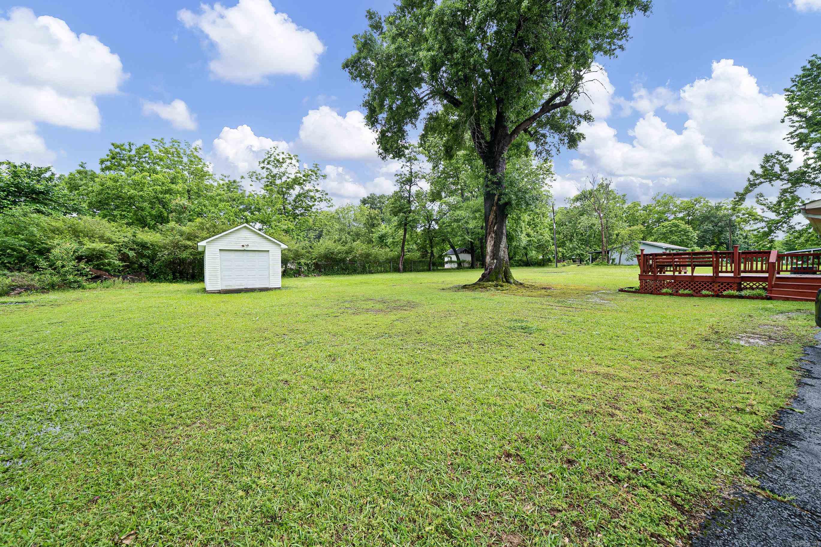 105 Campbell Street Property Photo 7