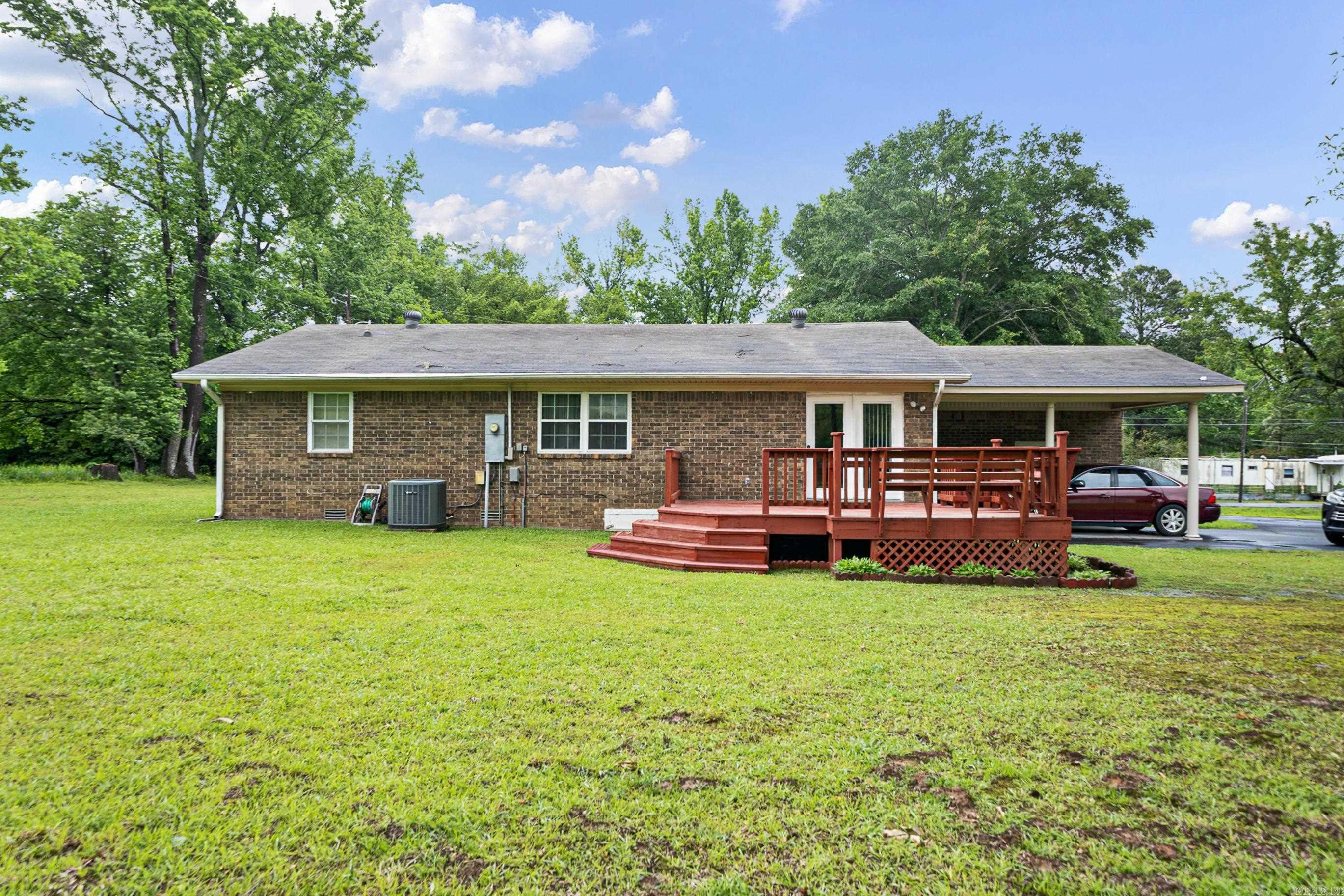 105 Campbell Street Property Photo 10