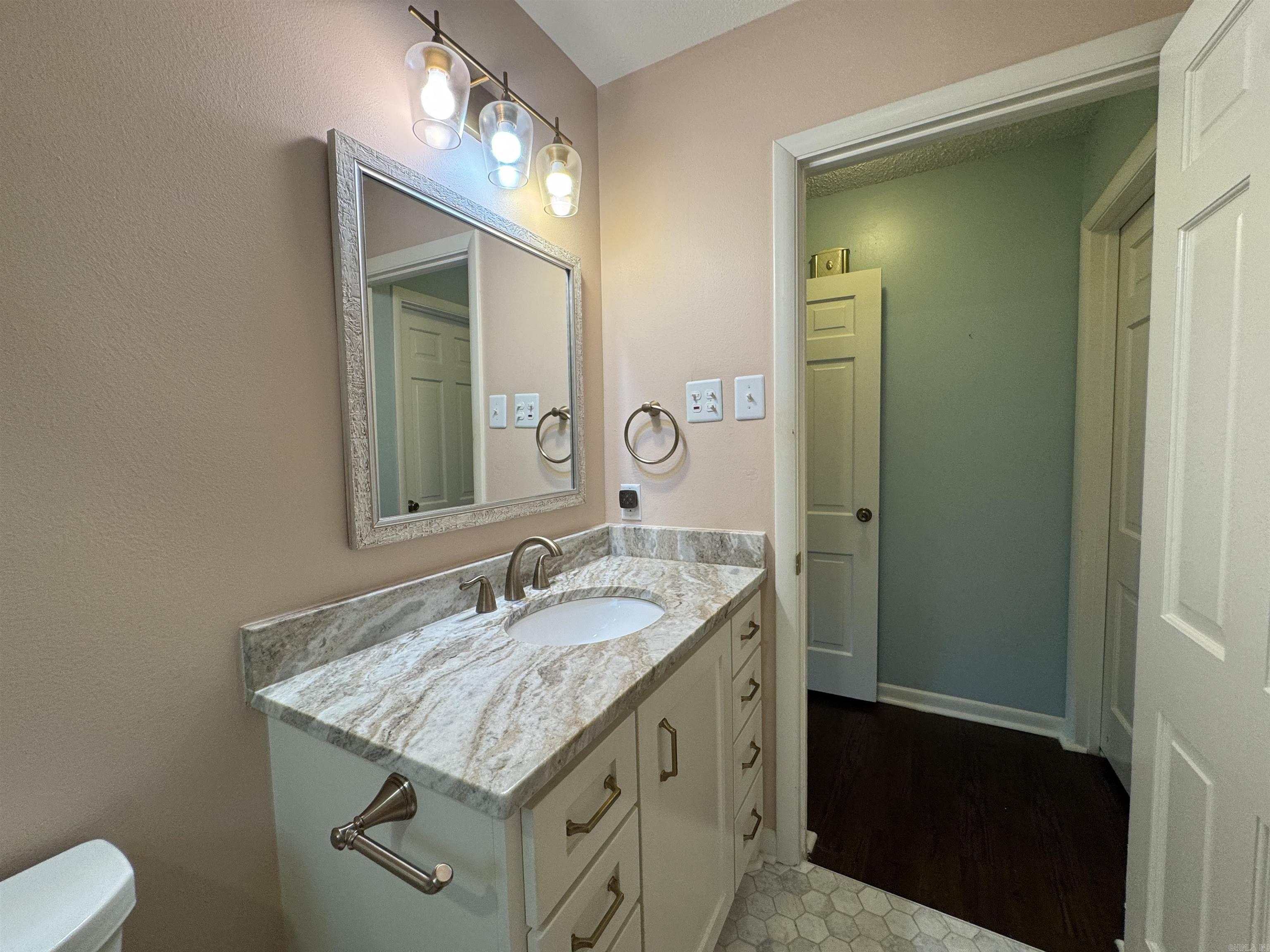 1311 Starfield Road Property Photo 32