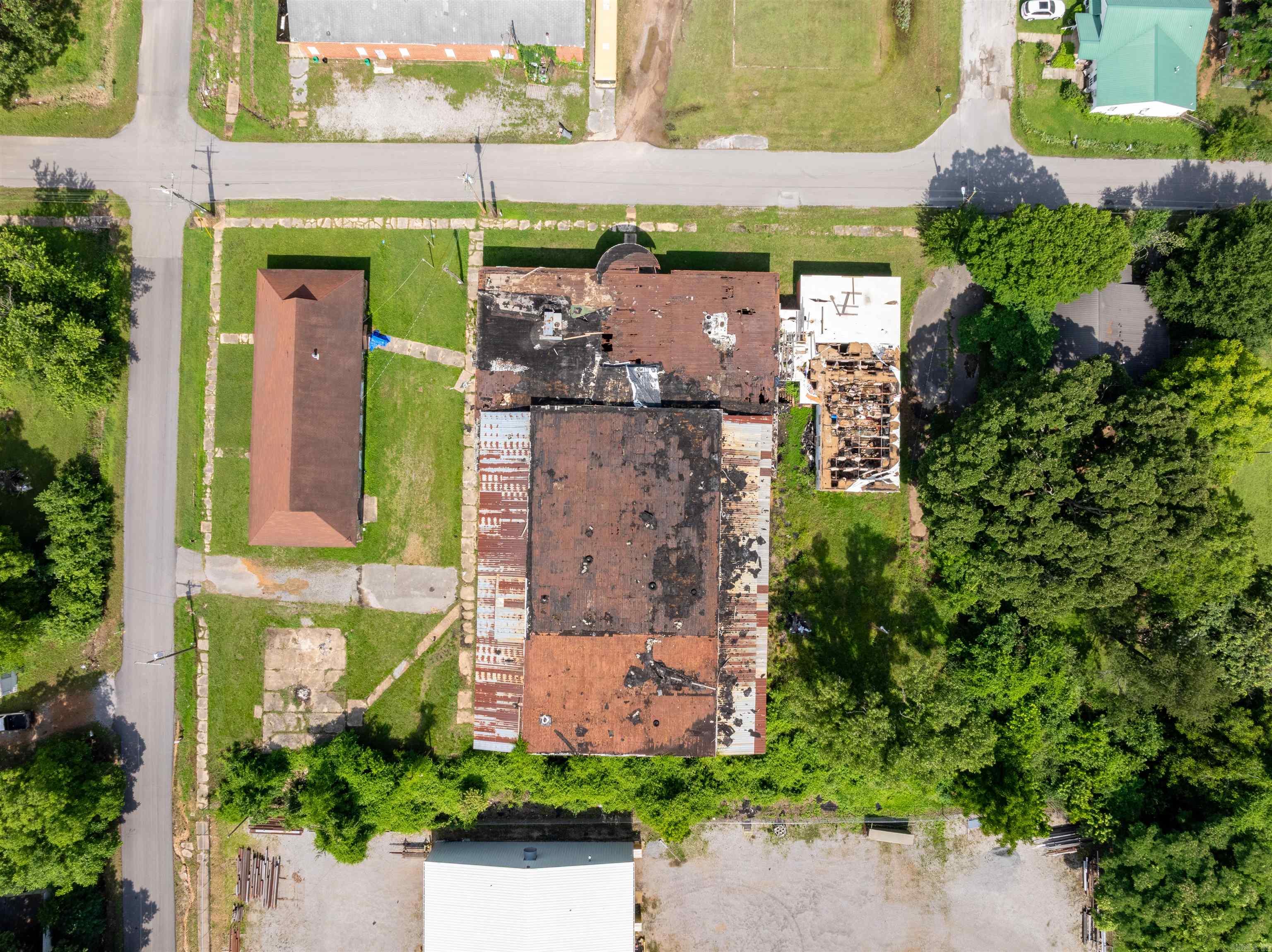 450 College Street Property Photo 31