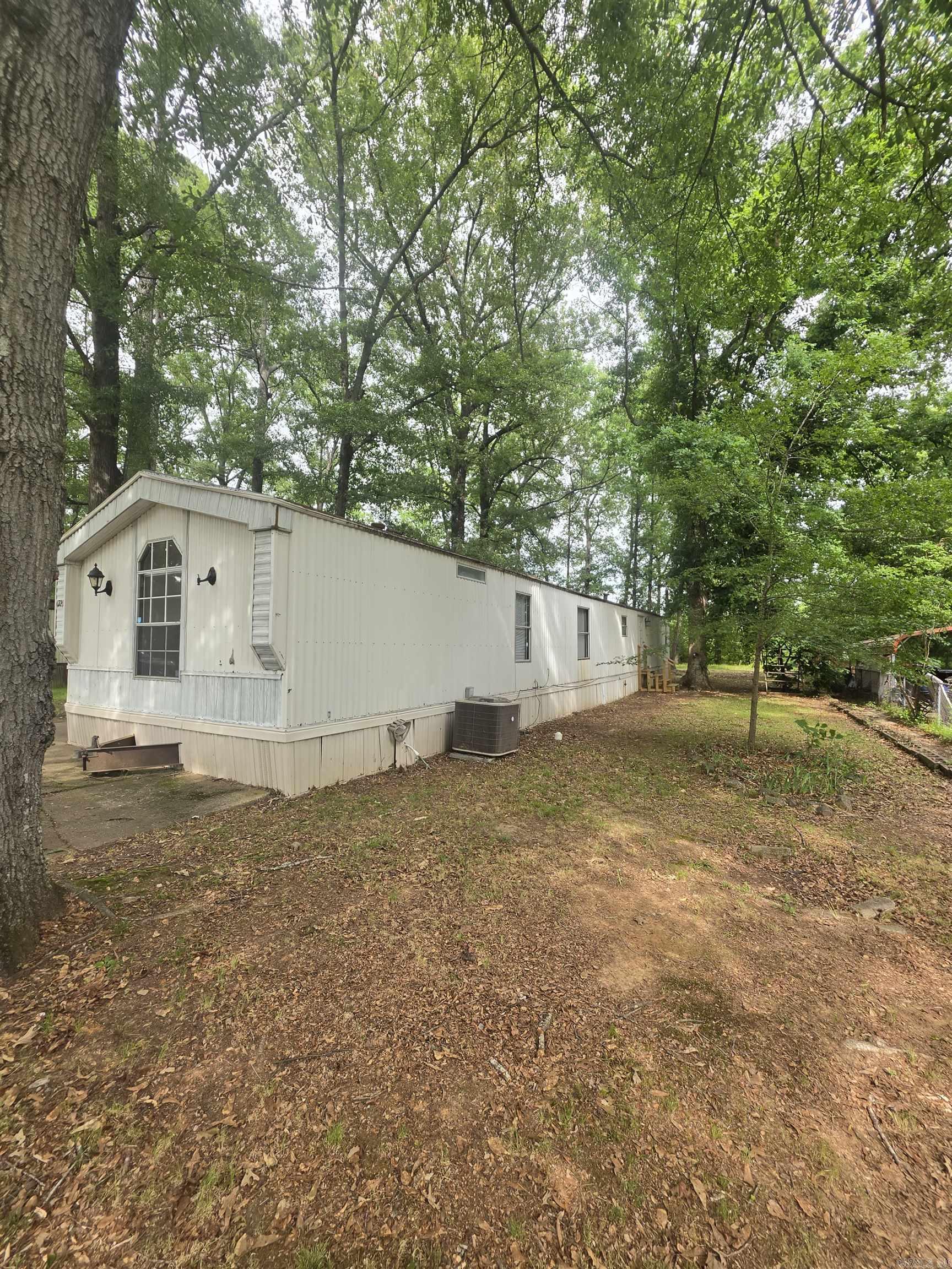 1721 Leonard Drive