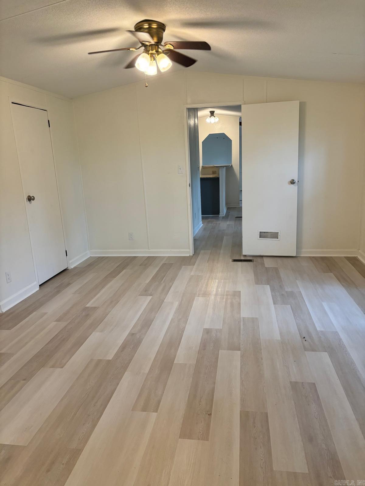 1721 Leonard Drive Property Photo 14
