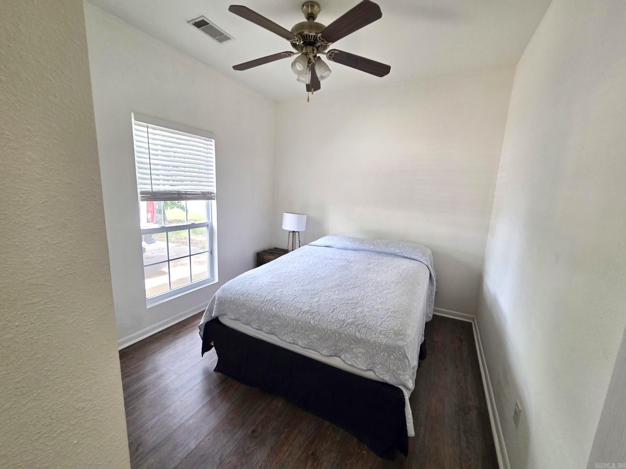 519 S Market St Property Photo 18