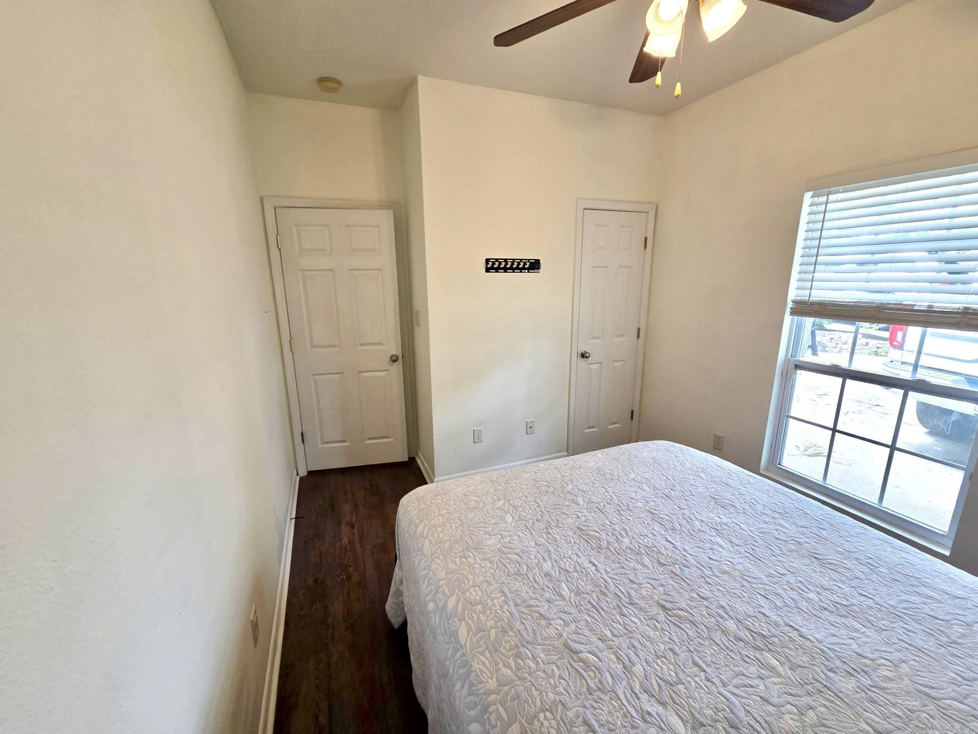 519 S Market St Property Photo 19