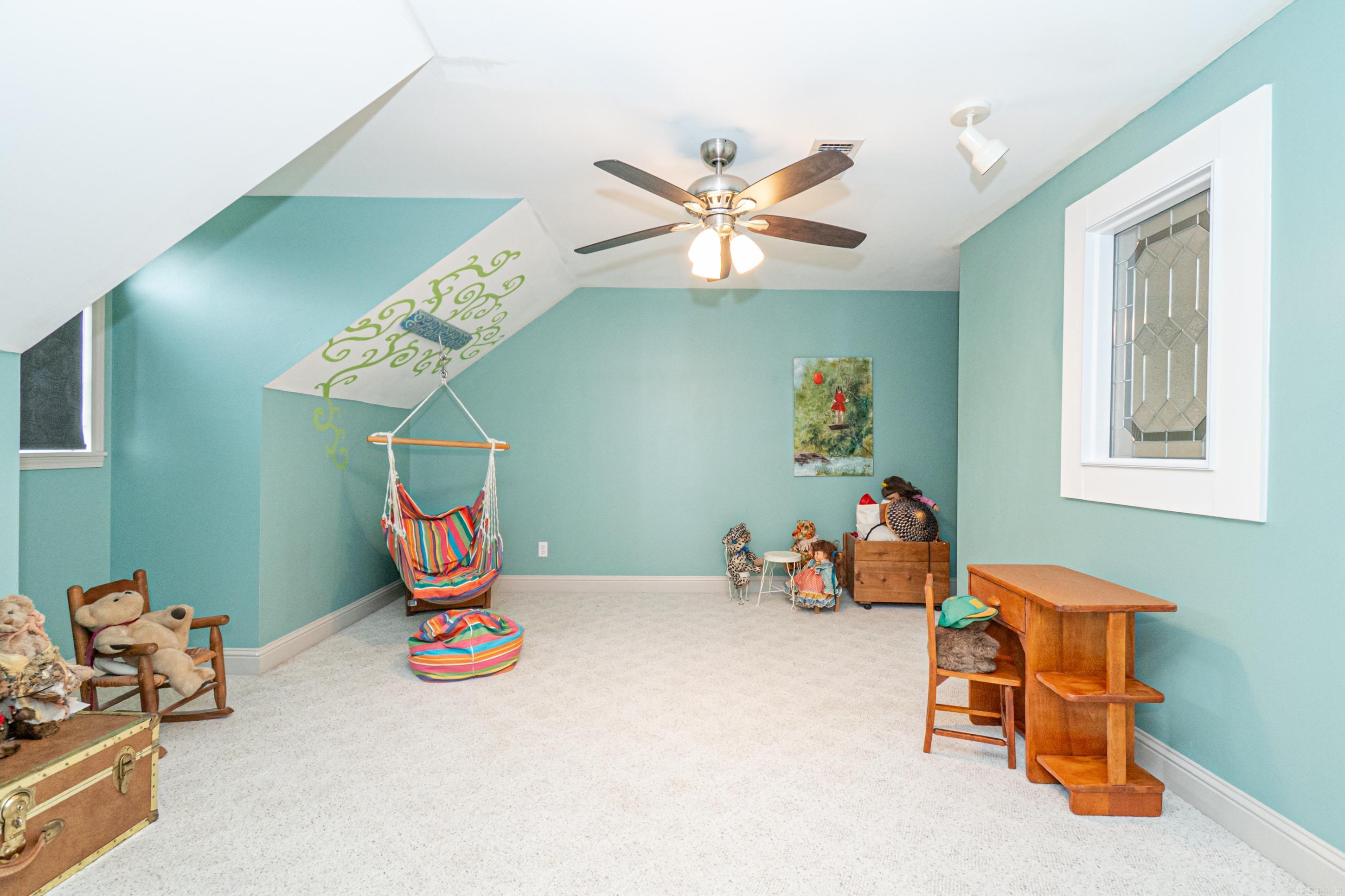 185 Meadow View Dr Property Photo 38