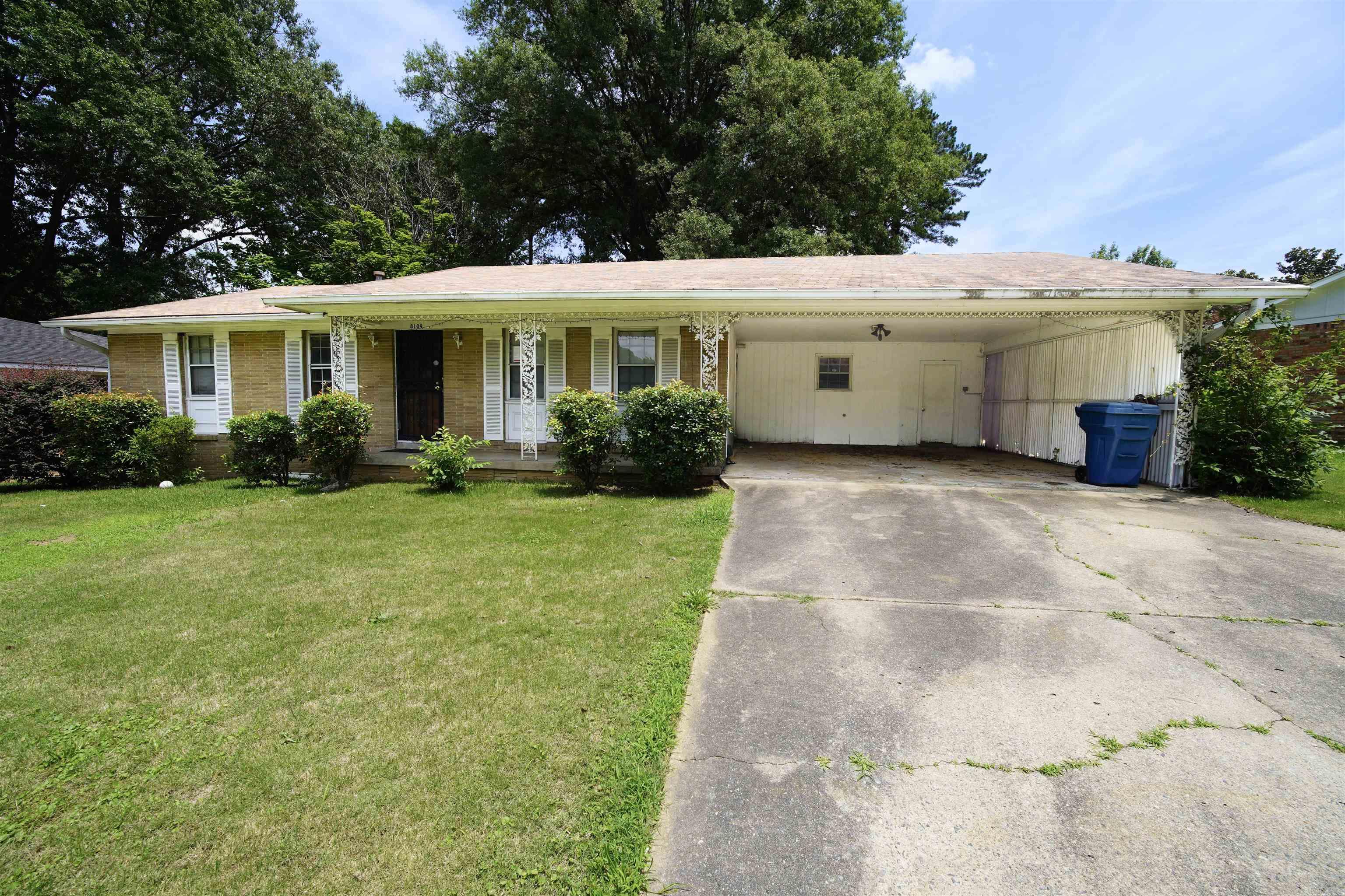 8109 Mcdaniel Drive Property Photo 2