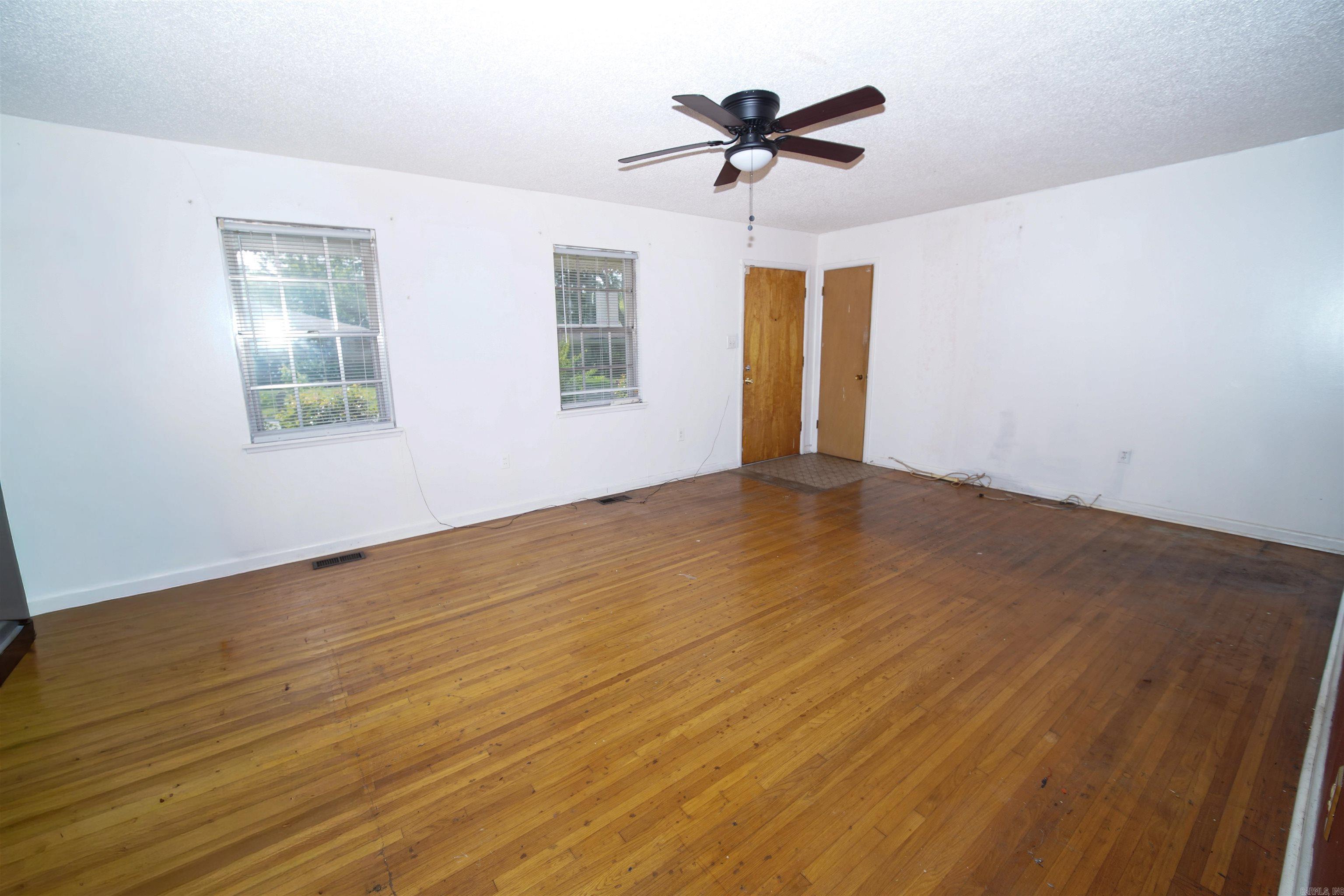 8109 Mcdaniel Drive Property Photo 3