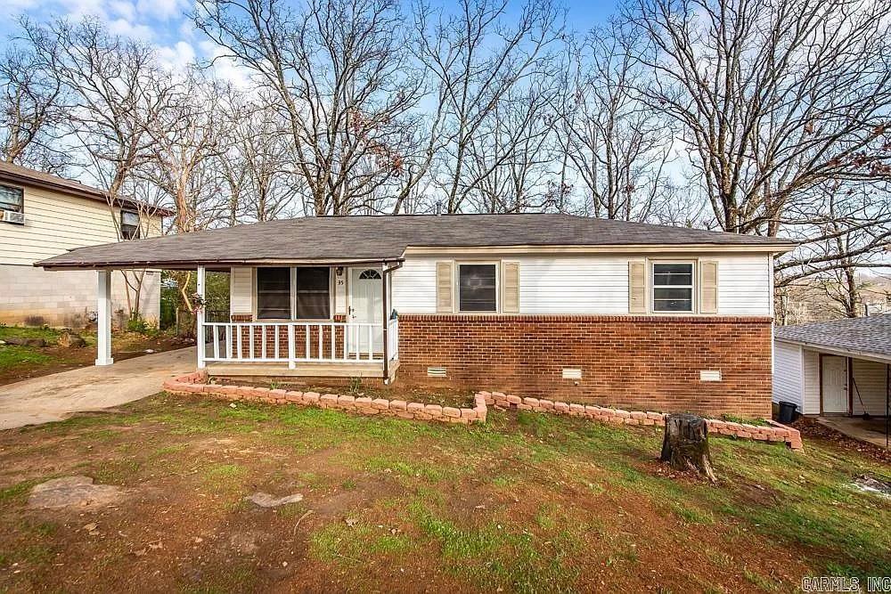 35 Oakview Dr Circle Property Photo 2