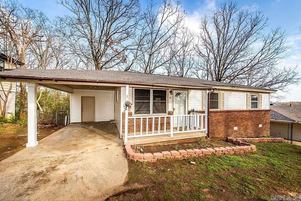 35 Oakview Dr Circle Property Photo 3