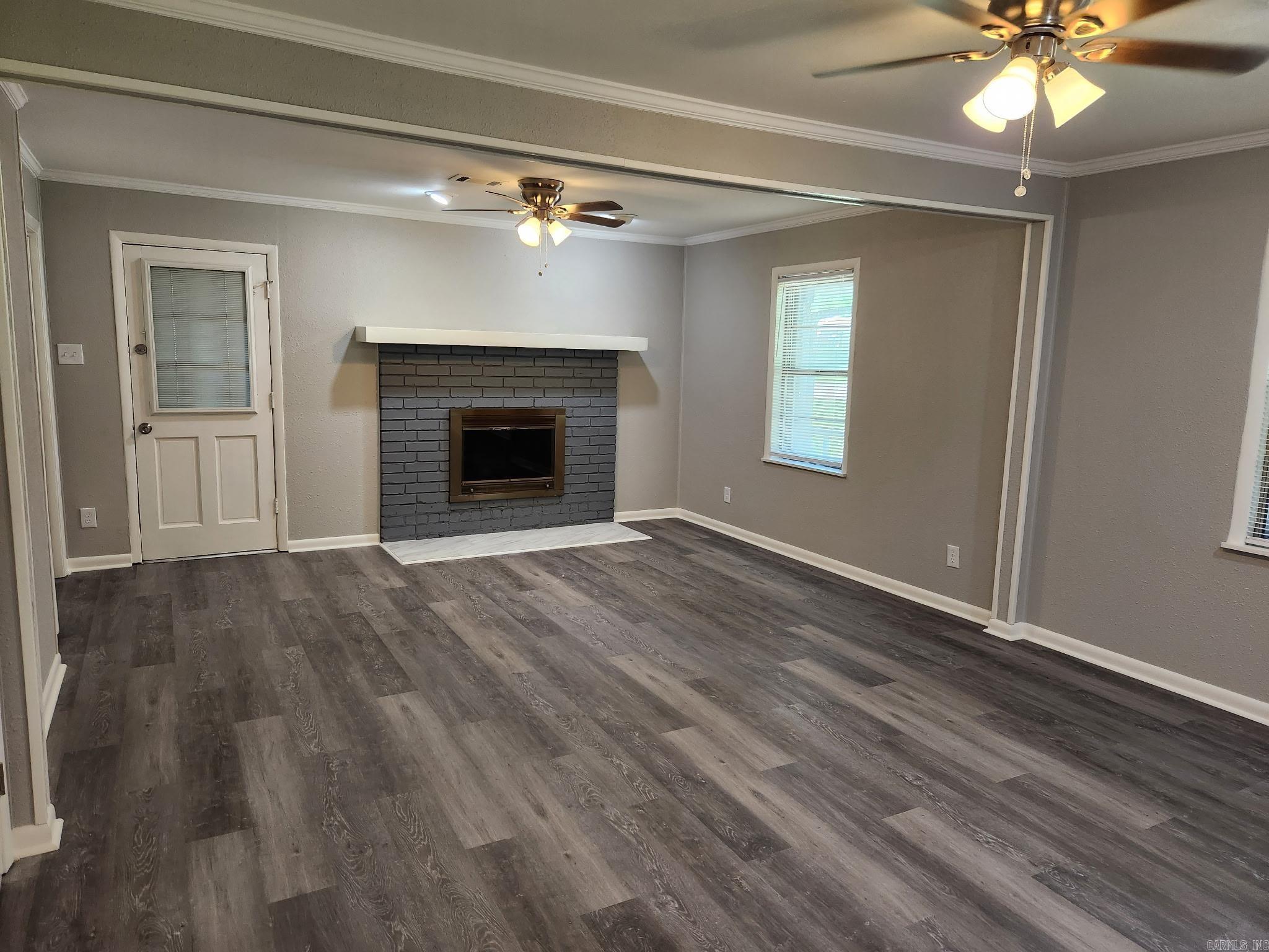1005 Thompson Street Property Photo 23