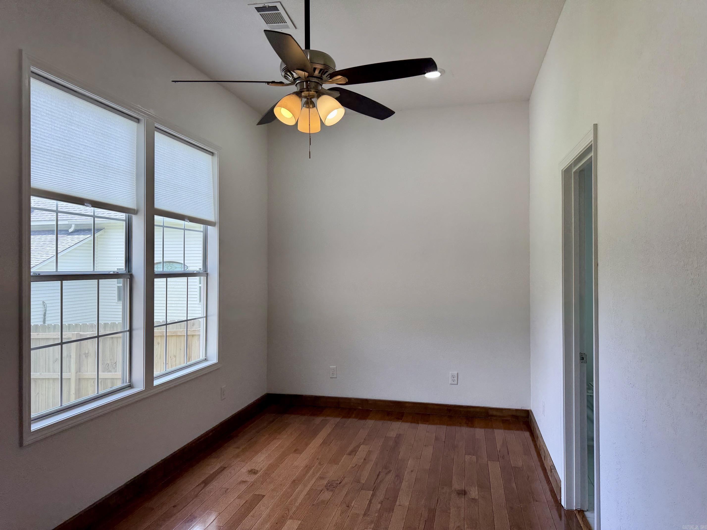 405 N Broadway Property Photo 25