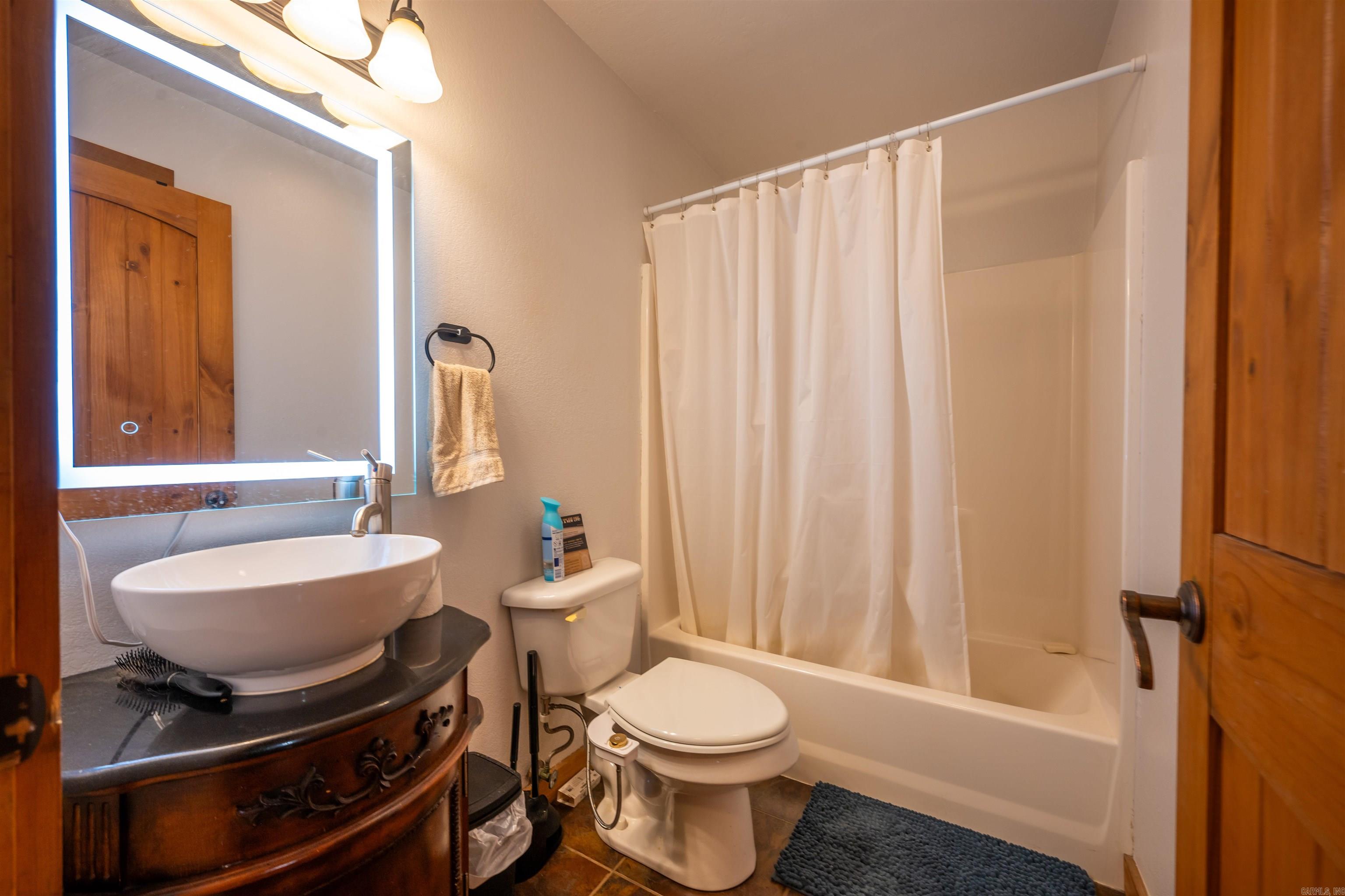 103 Tyler Road Property Photo 11