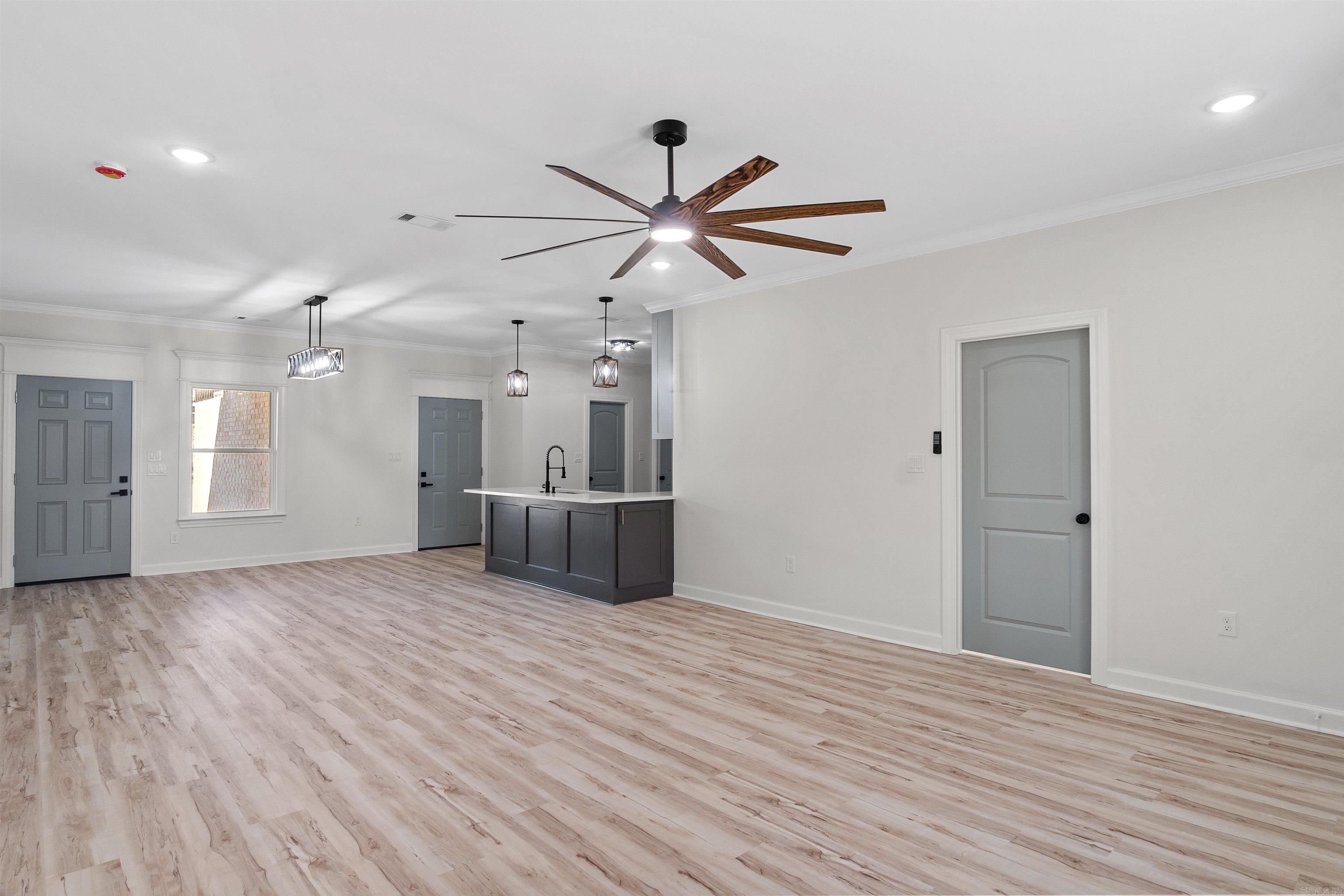 516 Madeleine Circle Property Photo 10