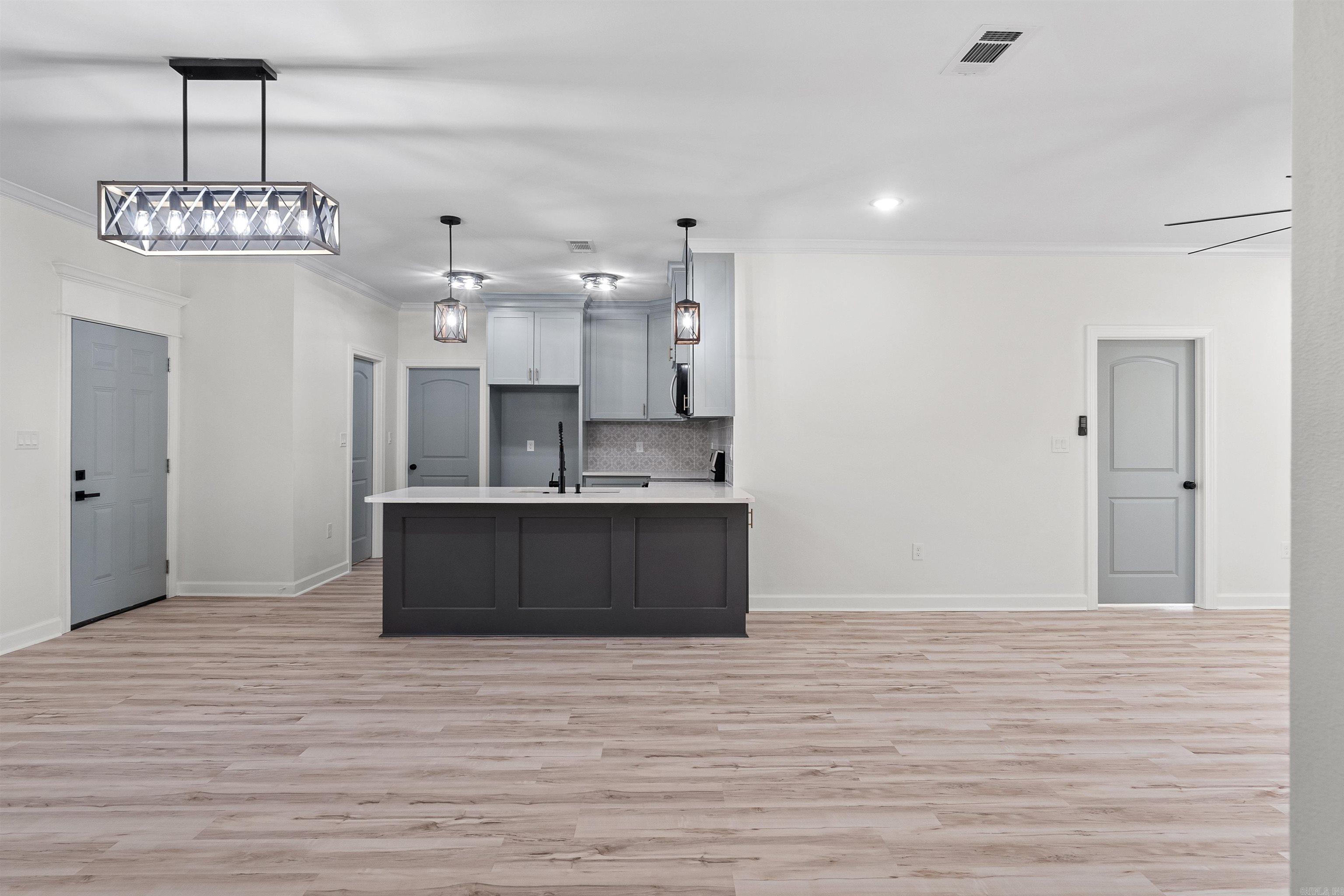 516 Madeleine Circle Property Photo 17