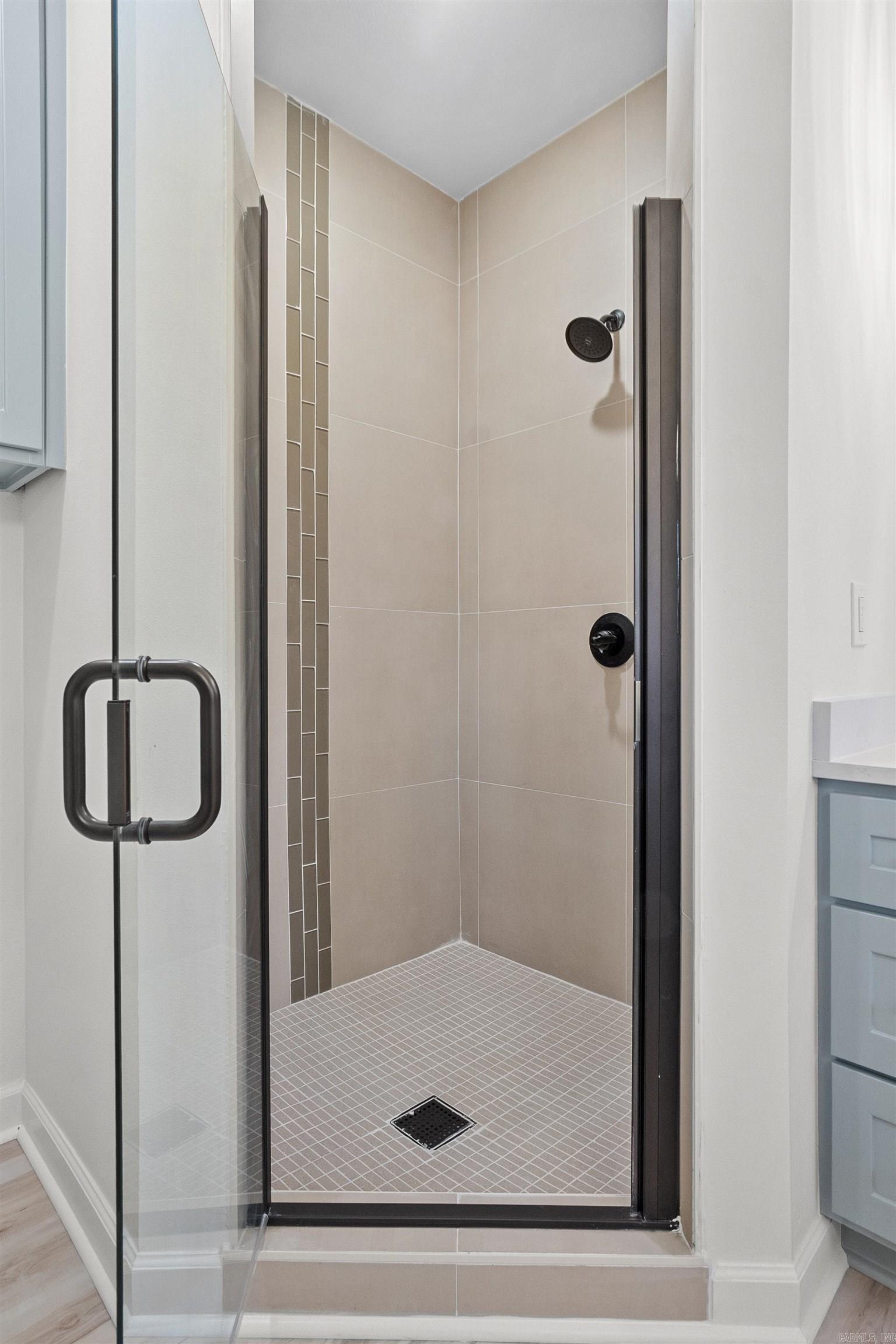 516 Madeleine Circle Property Photo 27