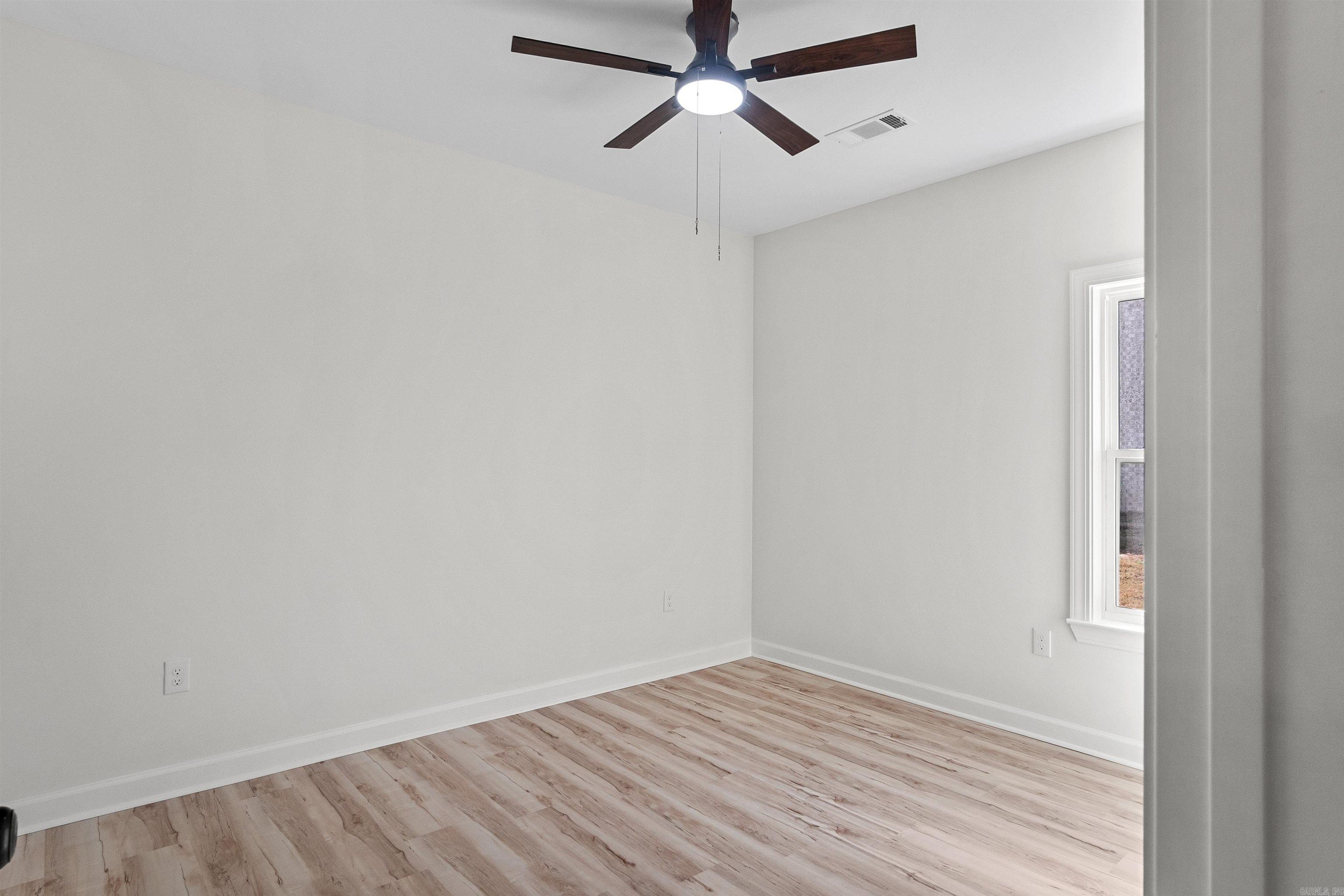 516 Madeleine Circle Property Photo 32